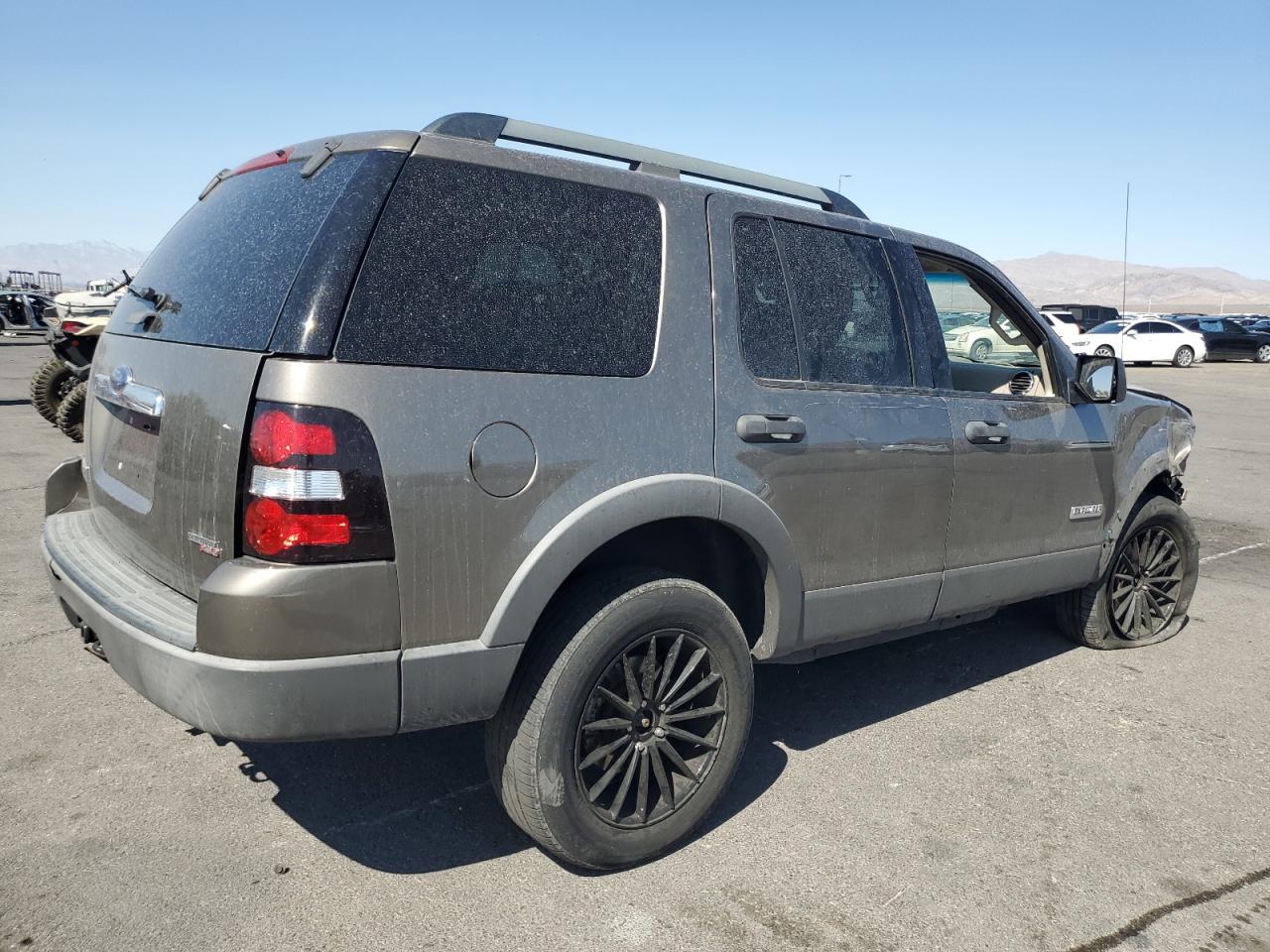 2003 Ford Explorer Sport Trac Beige vin: 1FMEU73E16UA92078