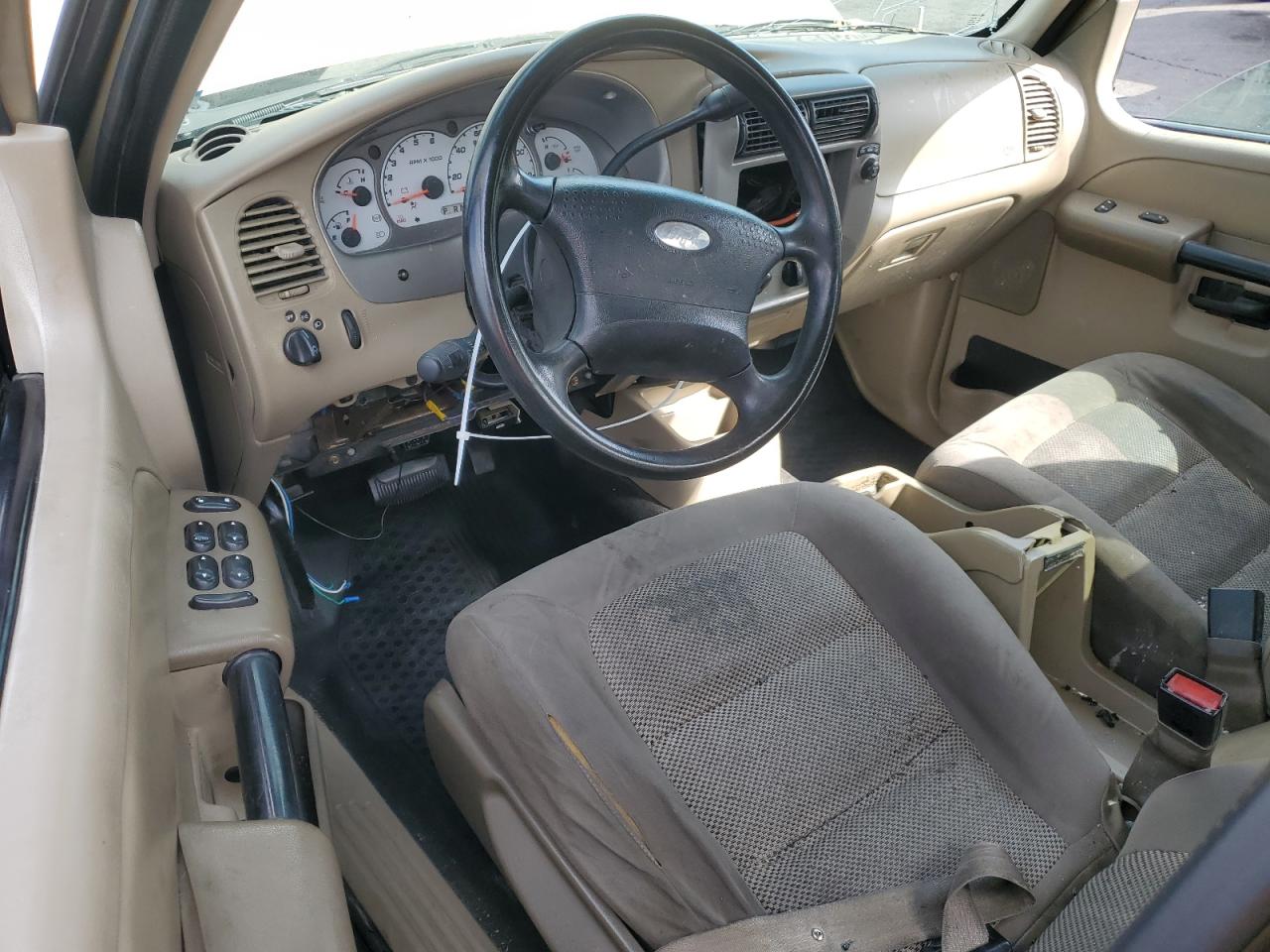2003 Ford Explorer Sport Trac Beige vin: 1FMEU73E16UA92078