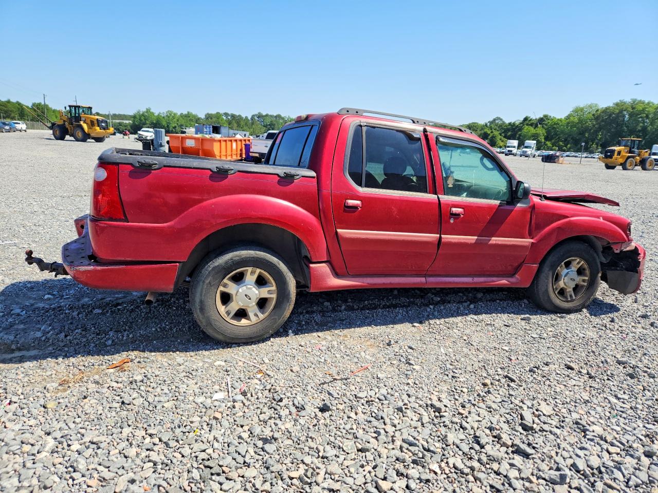 2004 Ford Explorer Sport Trac Red vin: 1FMZU67K04UB99678