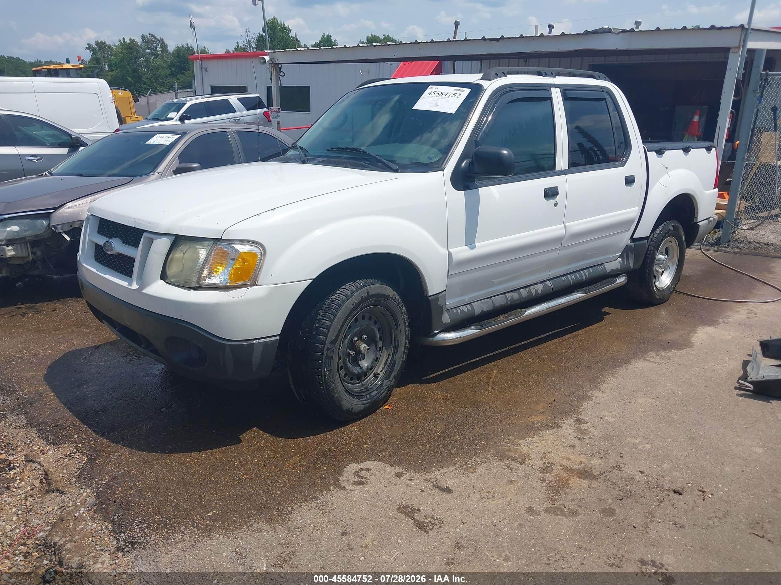 2005 Ford Explorer Sport Trac Adrenalin/xls/xlt White vin: 1FMZU67K15UA00686
