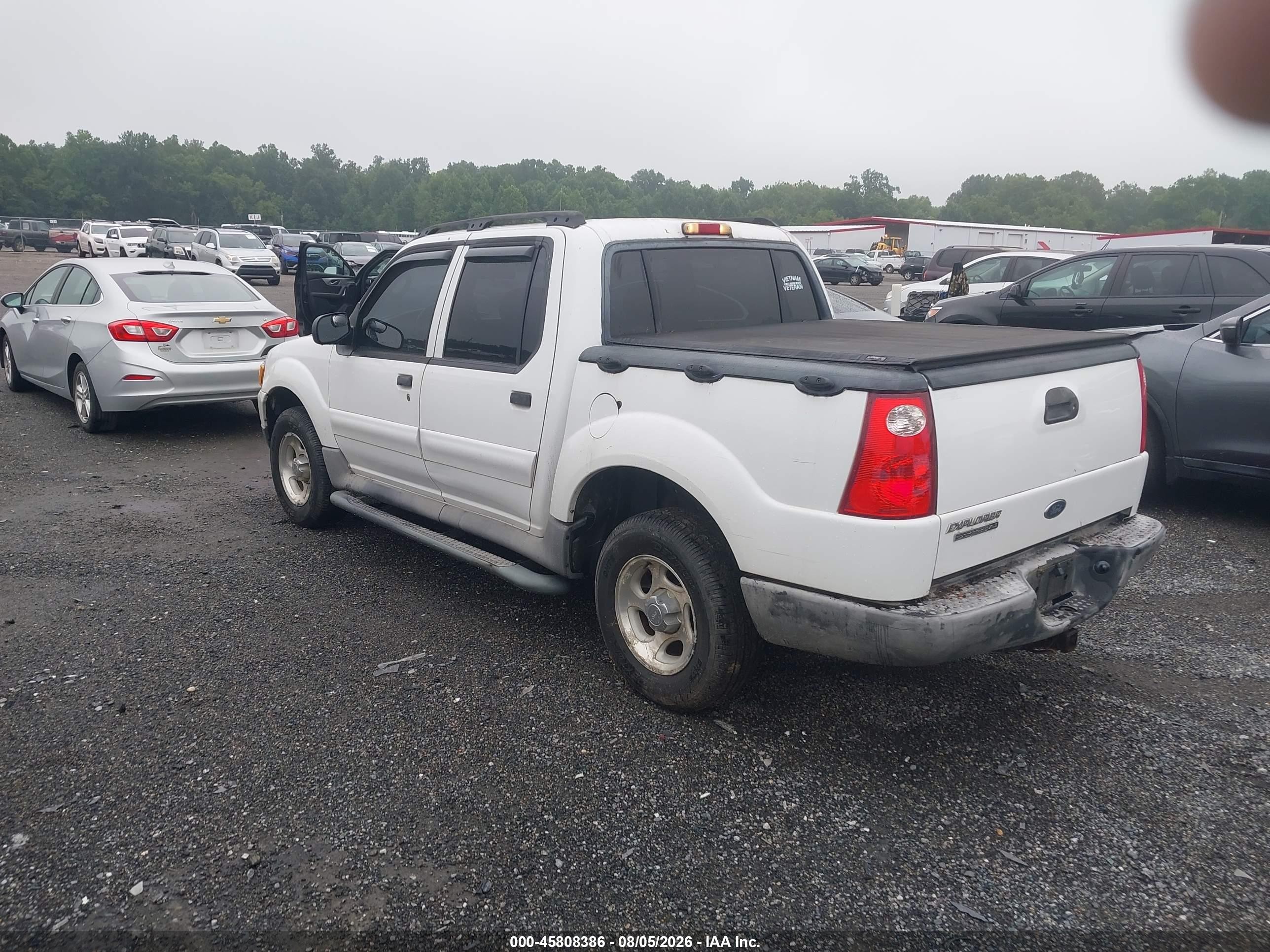 2005 Ford Explorer Sport Trac Adrenalin/xls/xlt White vin: 1FMZU67K15UB07608
