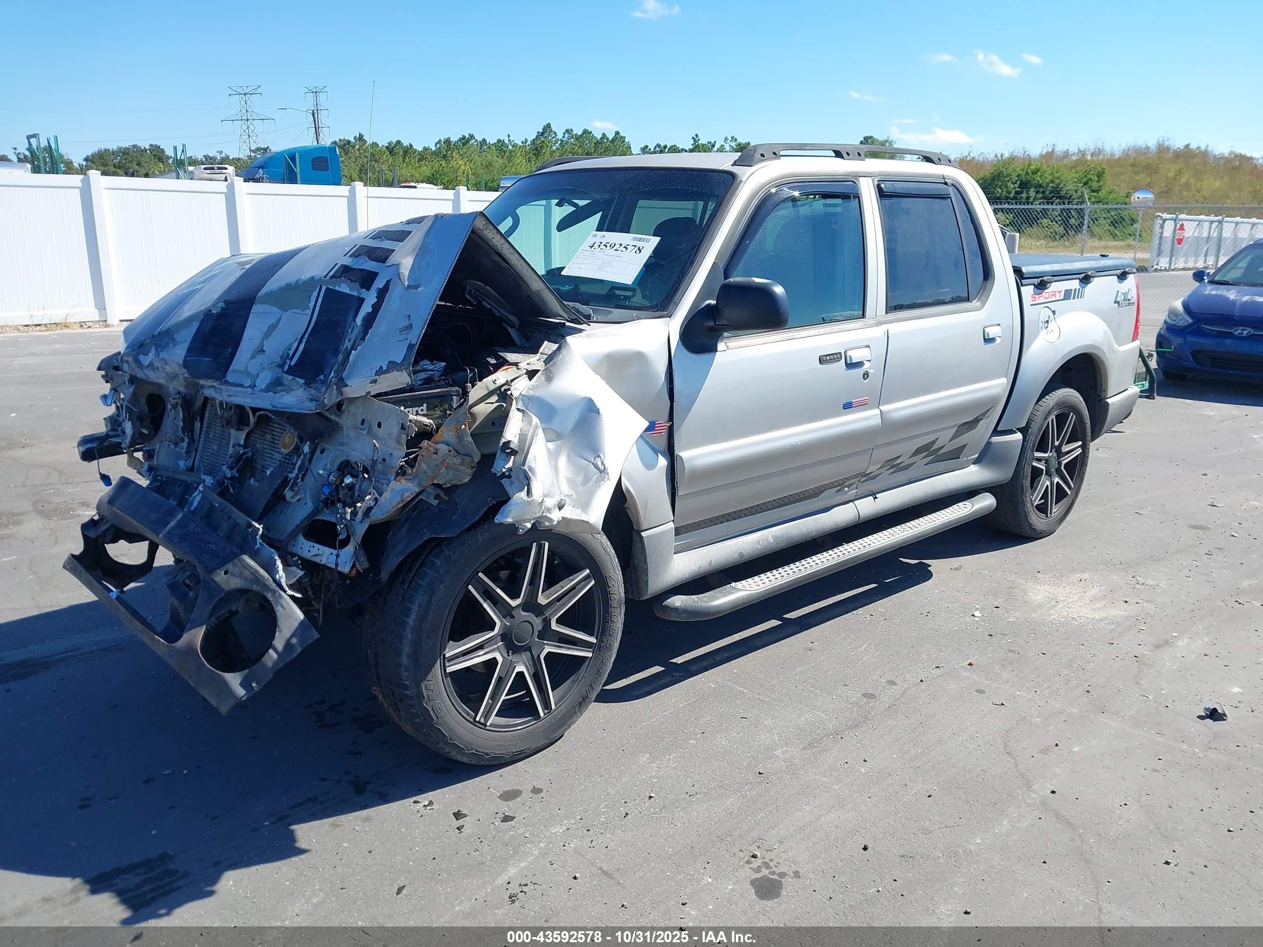 2004 Ford Explorer Sport Trac Adrenalin/xls/xlt Silver vin: 1FMZU67K34UA77994