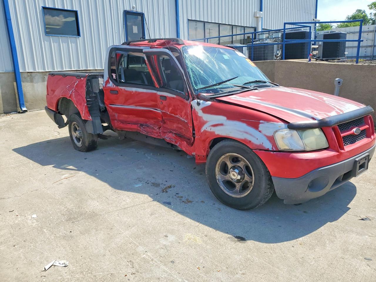2005 Ford Explorer Sport Trac Red vin: 1FMZU67K35UB69172