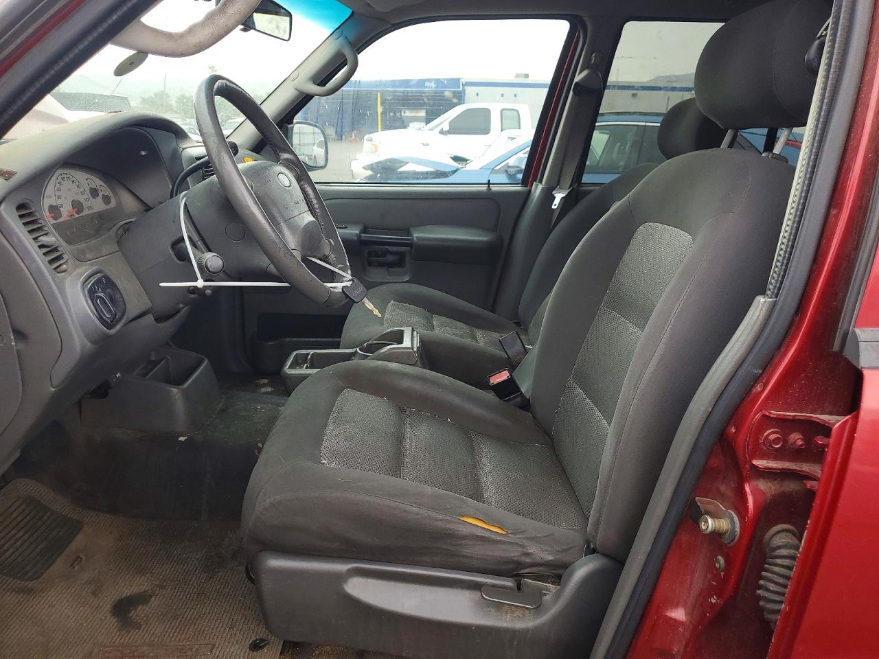 2004 Ford Explorer Sport Trac Red vin: 1FMZU67K44UA34667