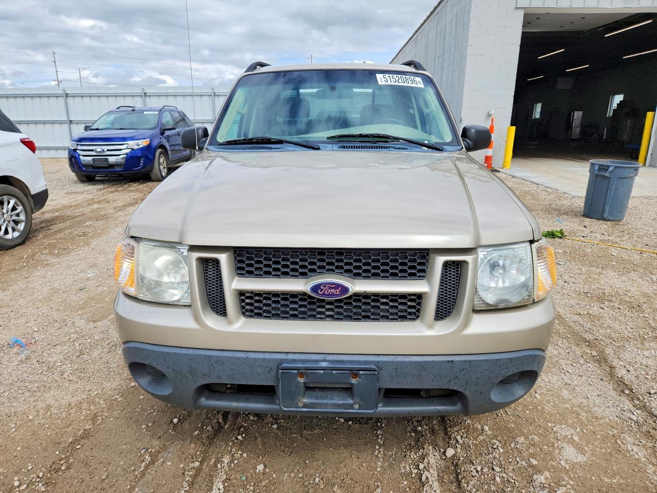 2004 Ford Explorer Sport Trac Beige vin: 1FMZU67K44UB72807