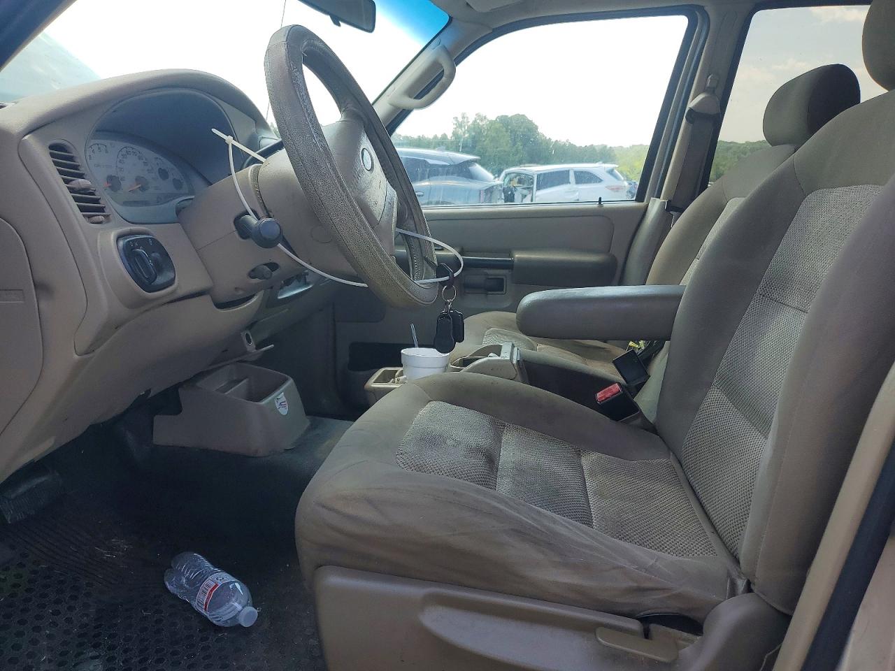 2005 Ford Explorer Sport Trac Желто-коричневый vin: 1FMZU67K45UB52185