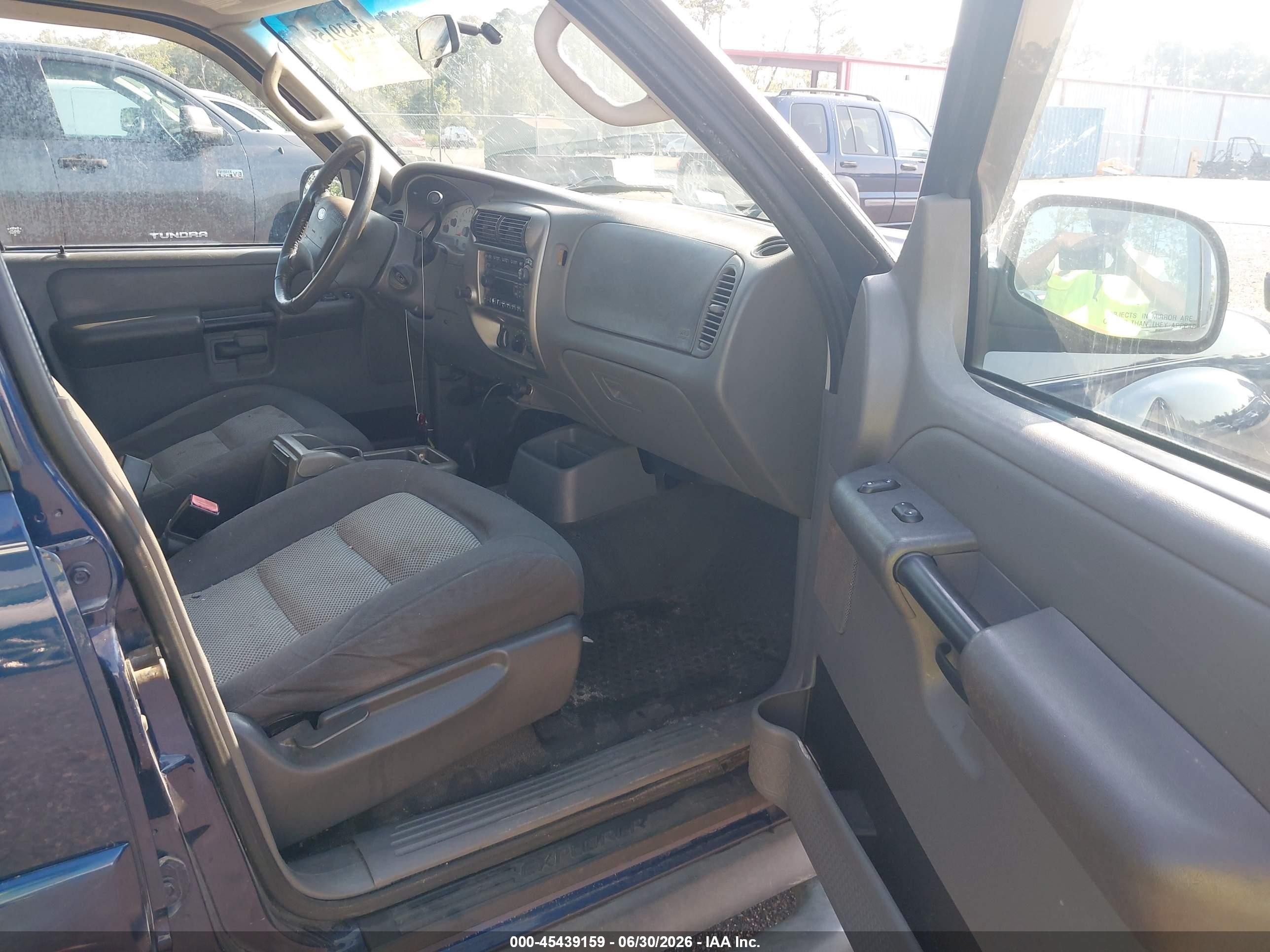 2005 Ford Explorer Sport Trac Adrenalin/xls/xlt Blue vin: 1FMZU67K55UB60182