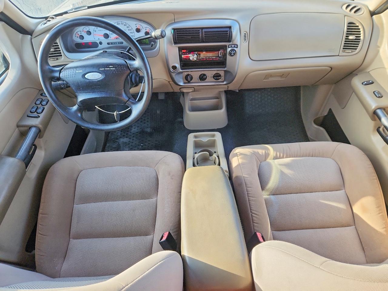 2005 Ford Explorer Sport Trac Gray vin: 1FMZU67K65UA94354