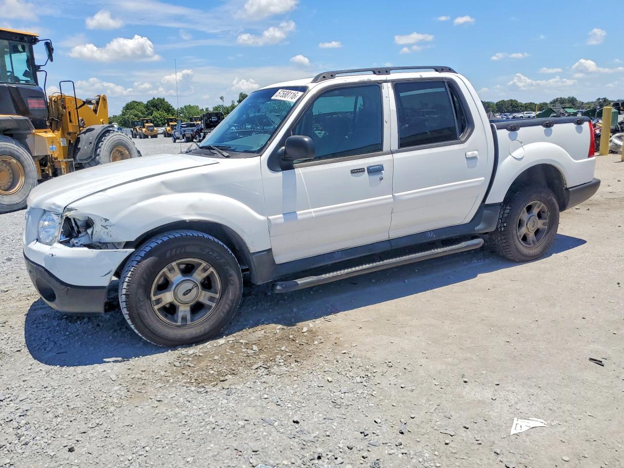 2004 Ford Explorer Sport Trac White vin: 1FMZU67K84UB93224
