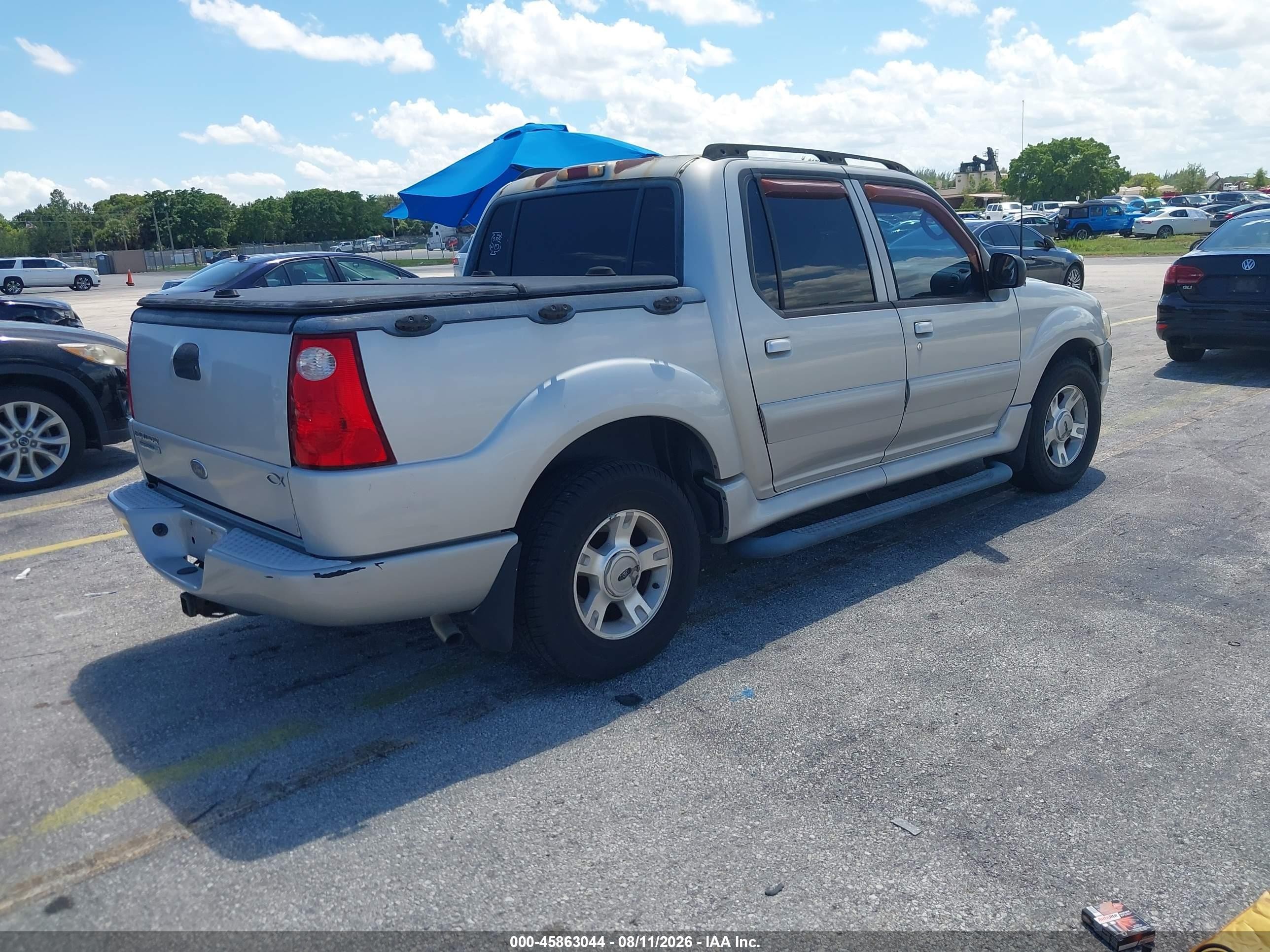 2004 Ford Explorer Sport Trac Adrenalin/xls/xlt Silver vin: 1FMZU67K84UC40249