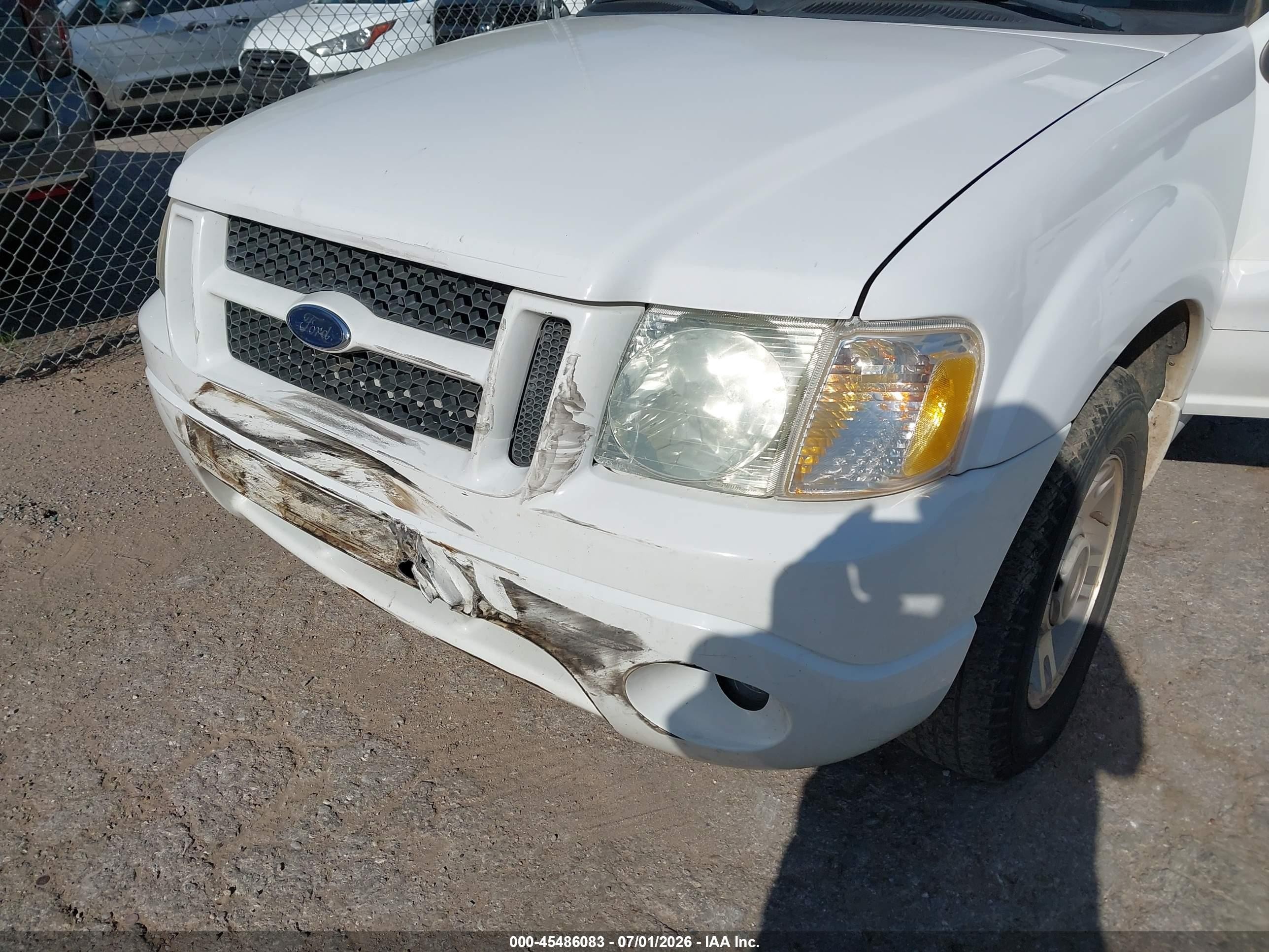 2004 Ford Explorer Sport Trac Adrenalin/xls/xlt Белый vin: 1FMZU67K94UA38603