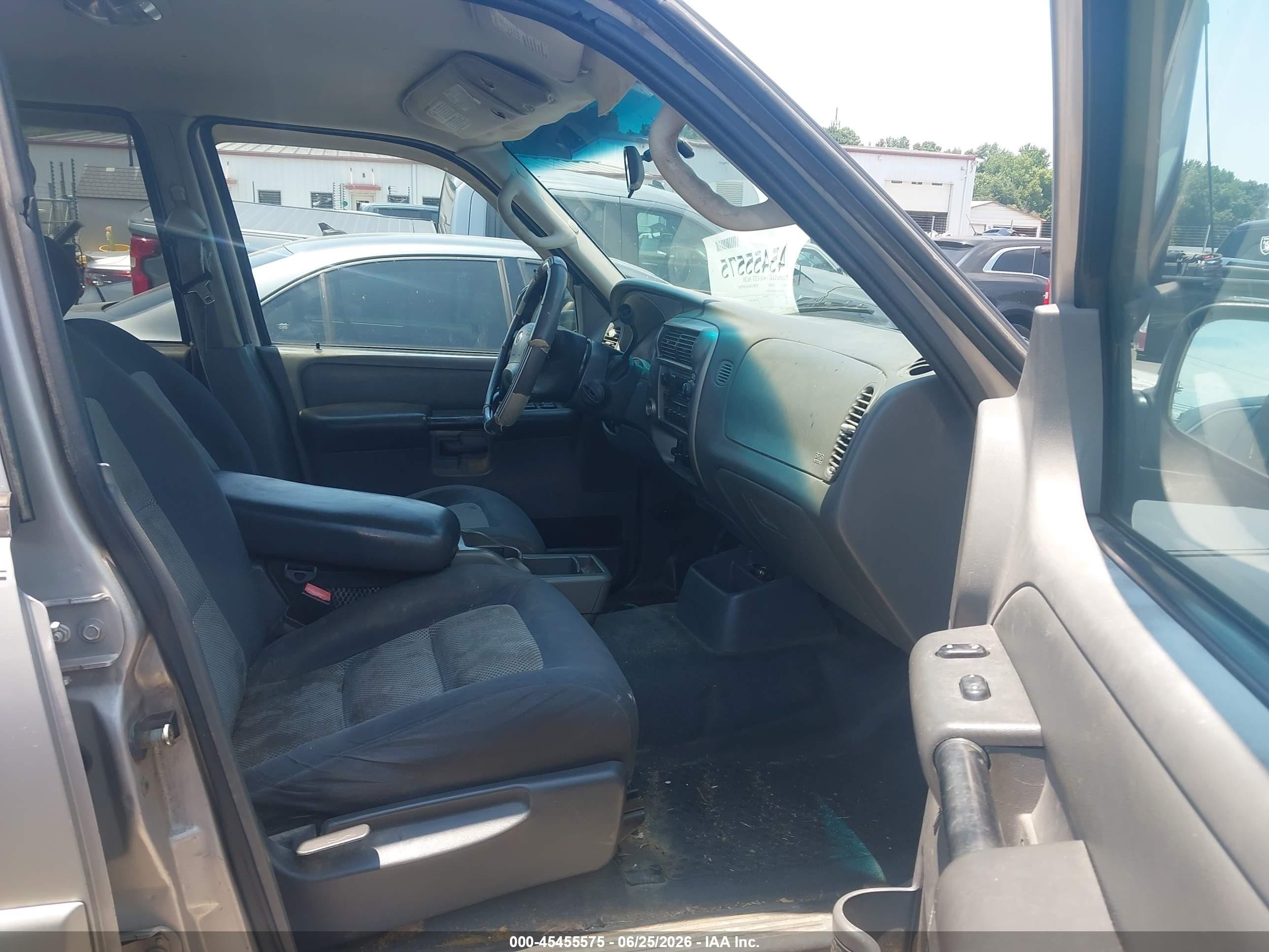 2005 Ford Explorer Sport Trac Adrenalin/xls/xlt Gray vin: 1FMZU67KX5UA39163