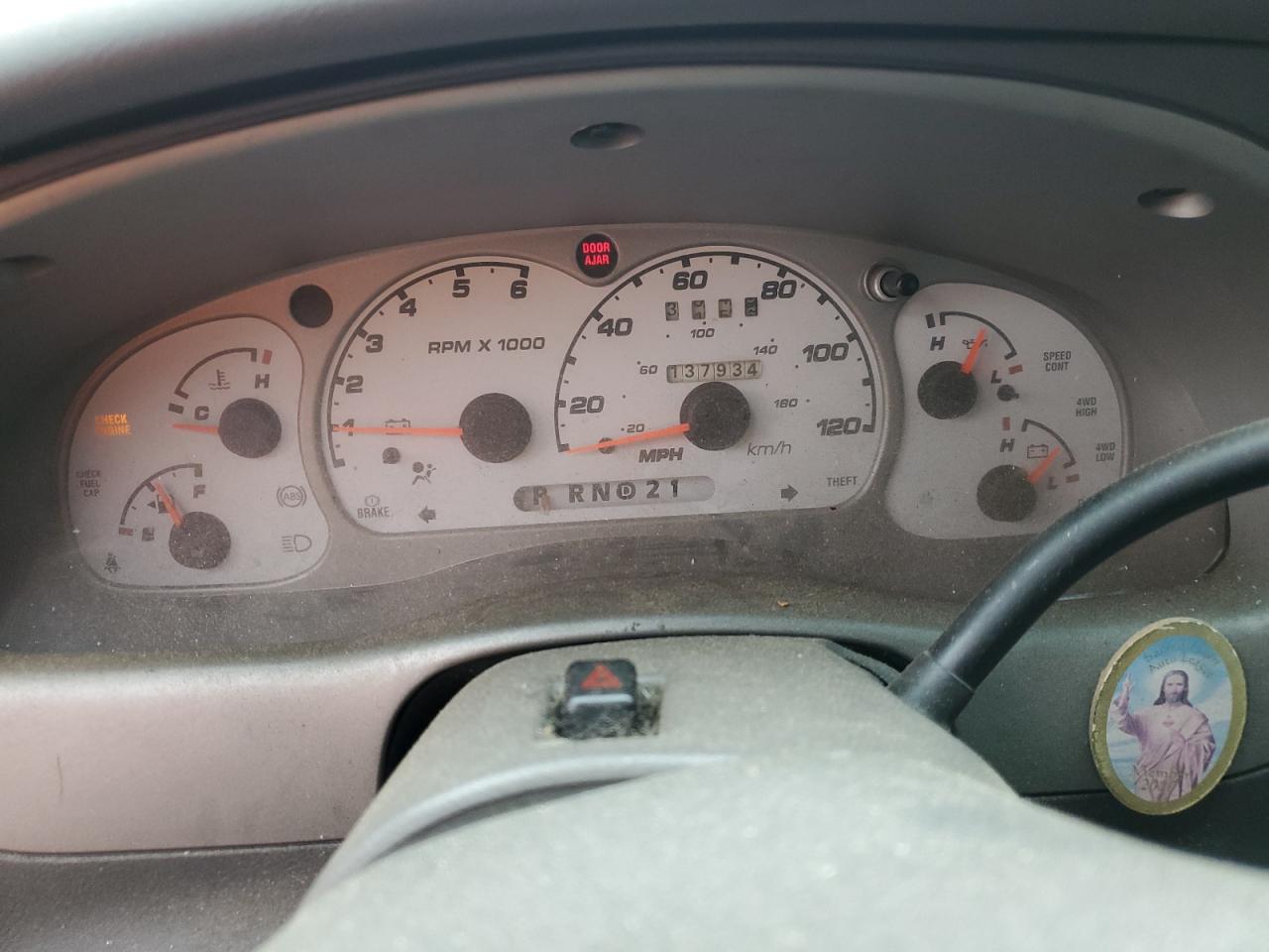 2002 Ford Explorer Sport Red vin: 1FMZU70E82UC50349
