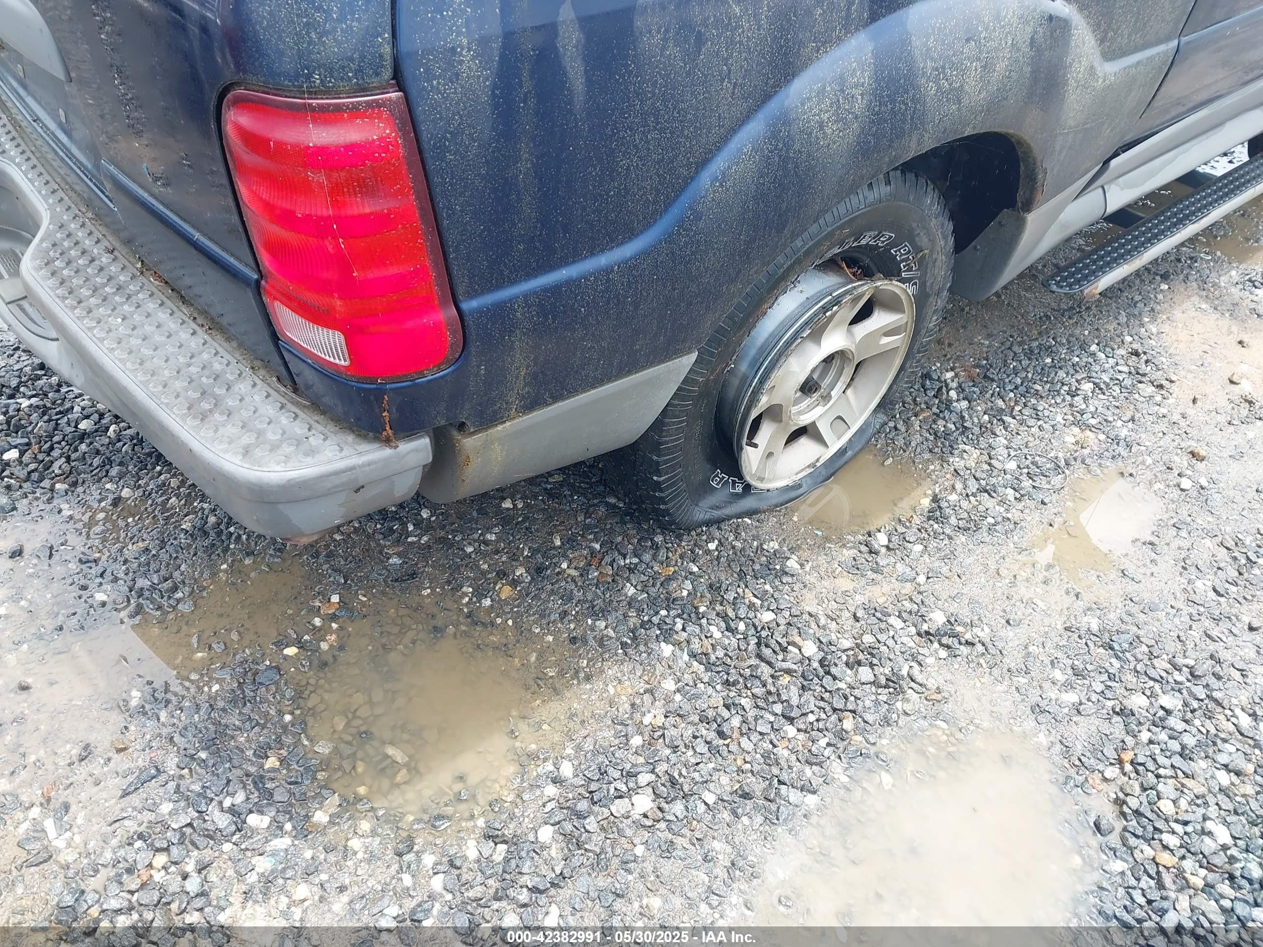 2003 Ford Explorer Sport Xls/xlt Blue vin: 1FMZU70EX3UB79981