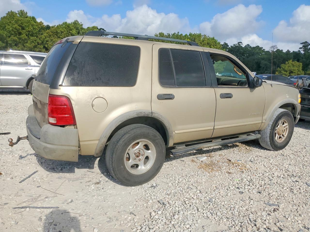 2002 Ford Explorer Xls Beige vin: 1FMZU72E22UC76930