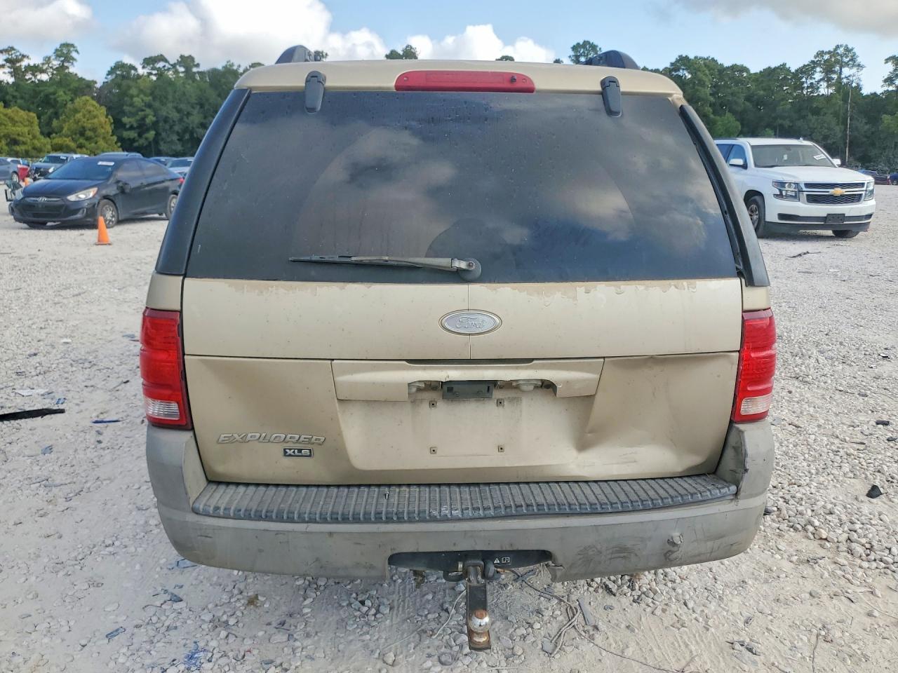 2002 Ford Explorer Xls Beige vin: 1FMZU72E22UC76930