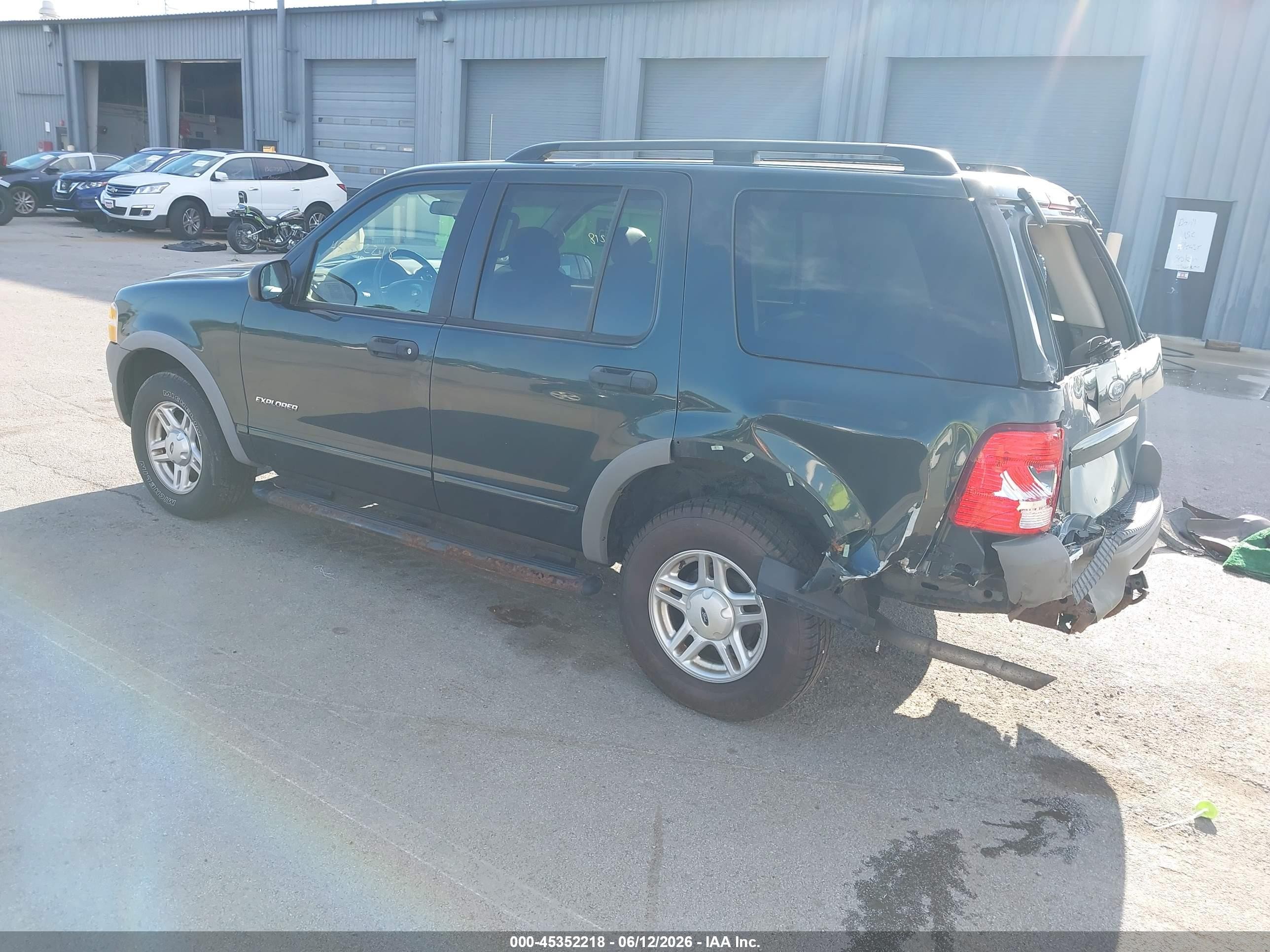 2002 Ford Explorer Xls Green vin: 1FMZU72E42ZC41079