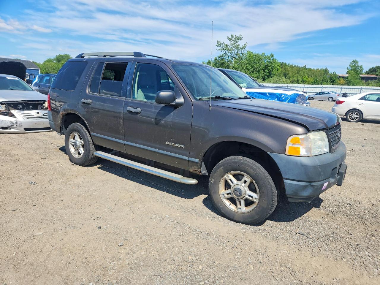 2005 Ford Explorer Xls Brown vin: 1FMZU72E55UB54129