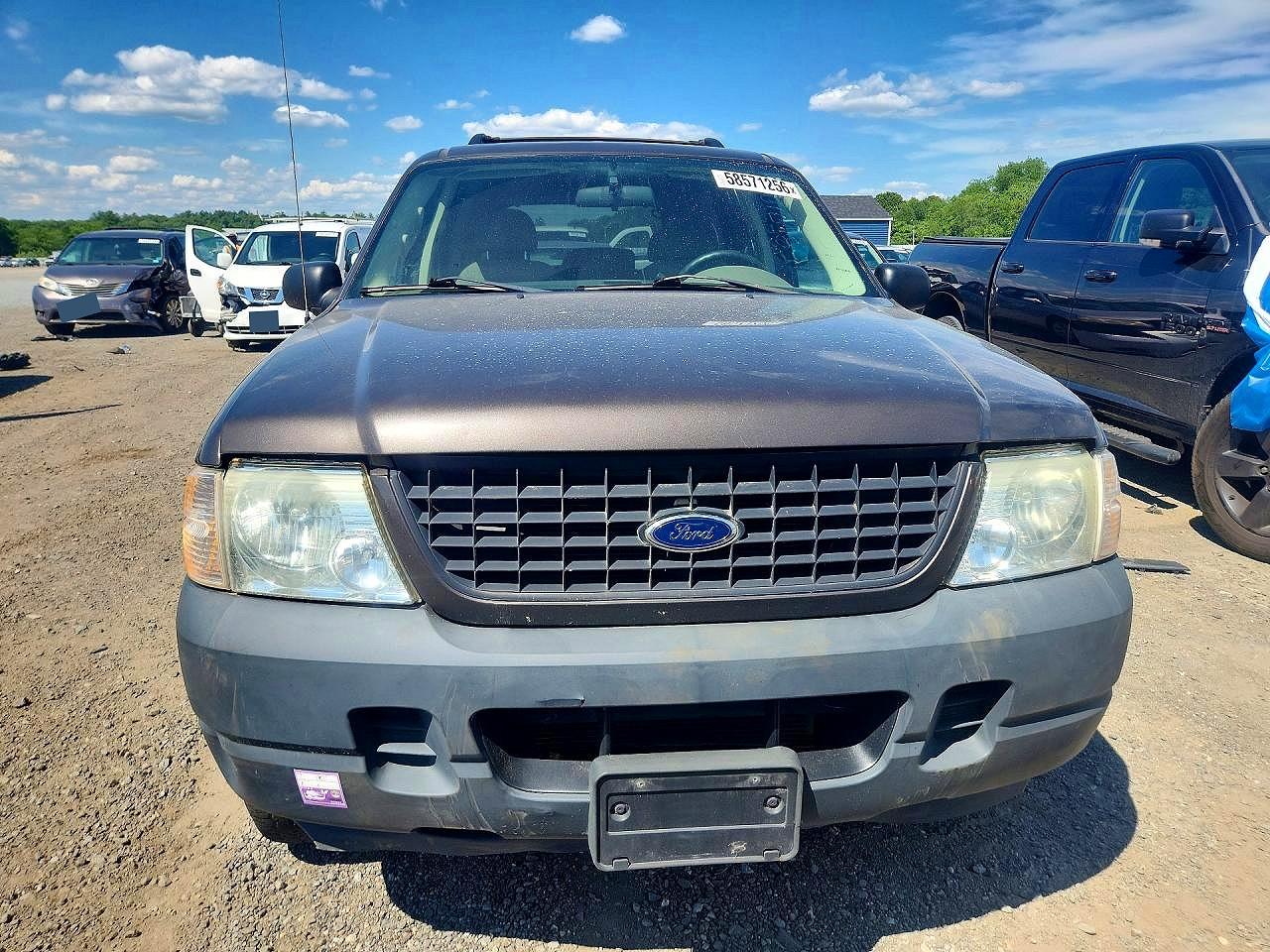 2005 Ford Explorer Xls Brown vin: 1FMZU72E55UB54129