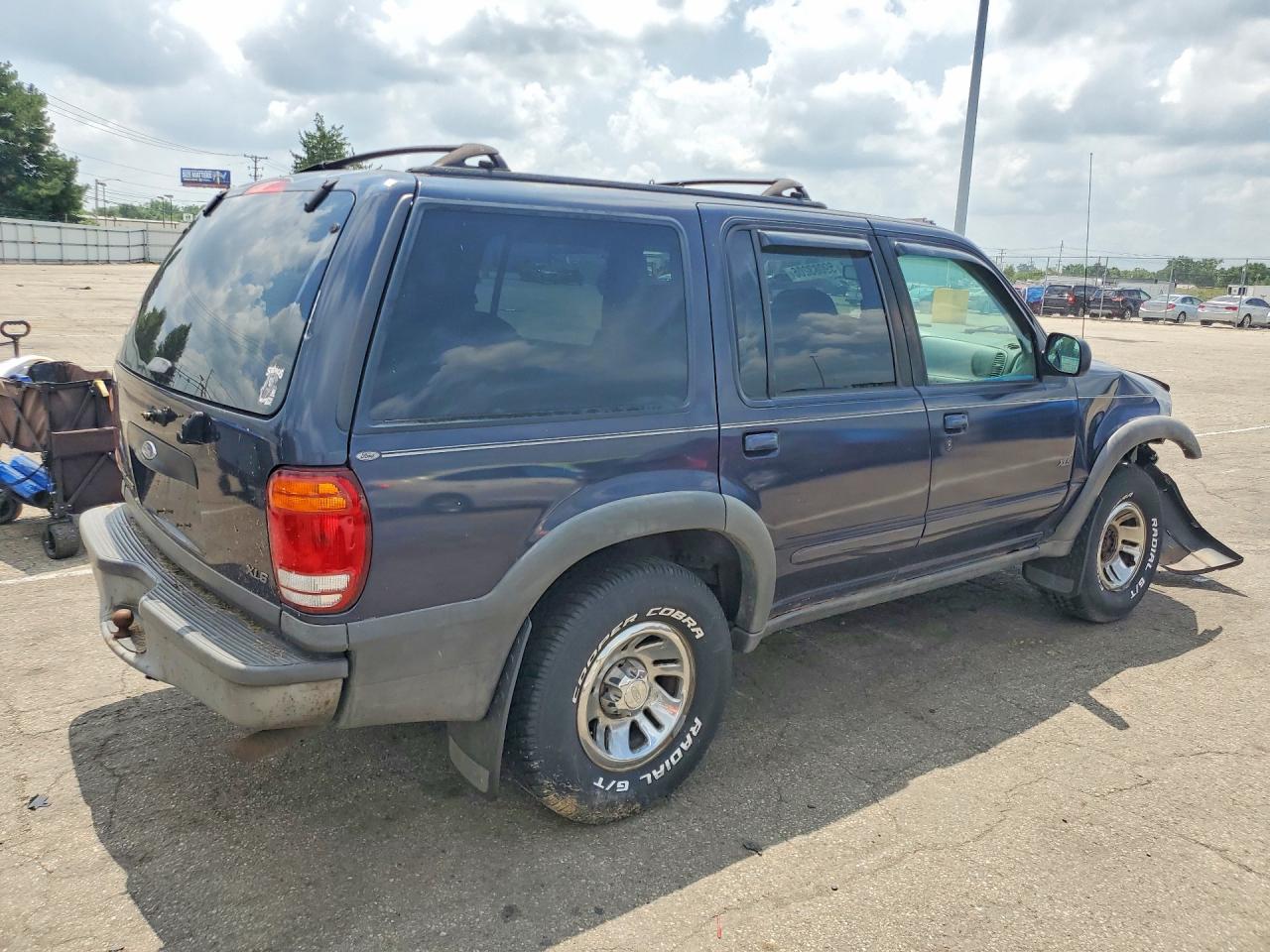 2001 Ford Explorer Xls Blue vin: 1FMZU72E71ZA79530
