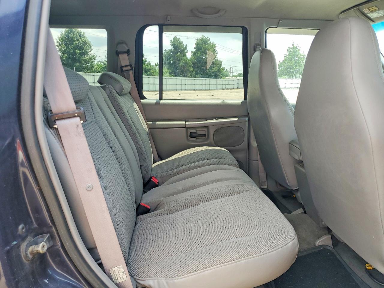 2001 Ford Explorer Xls Blue vin: 1FMZU72E71ZA79530