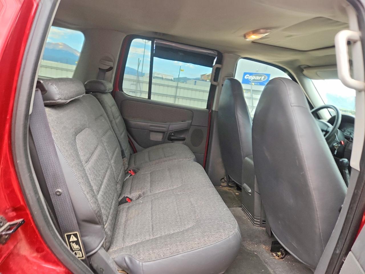 2002 Ford Explorer Xls Красный vin: 1FMZU72E72ZB62277