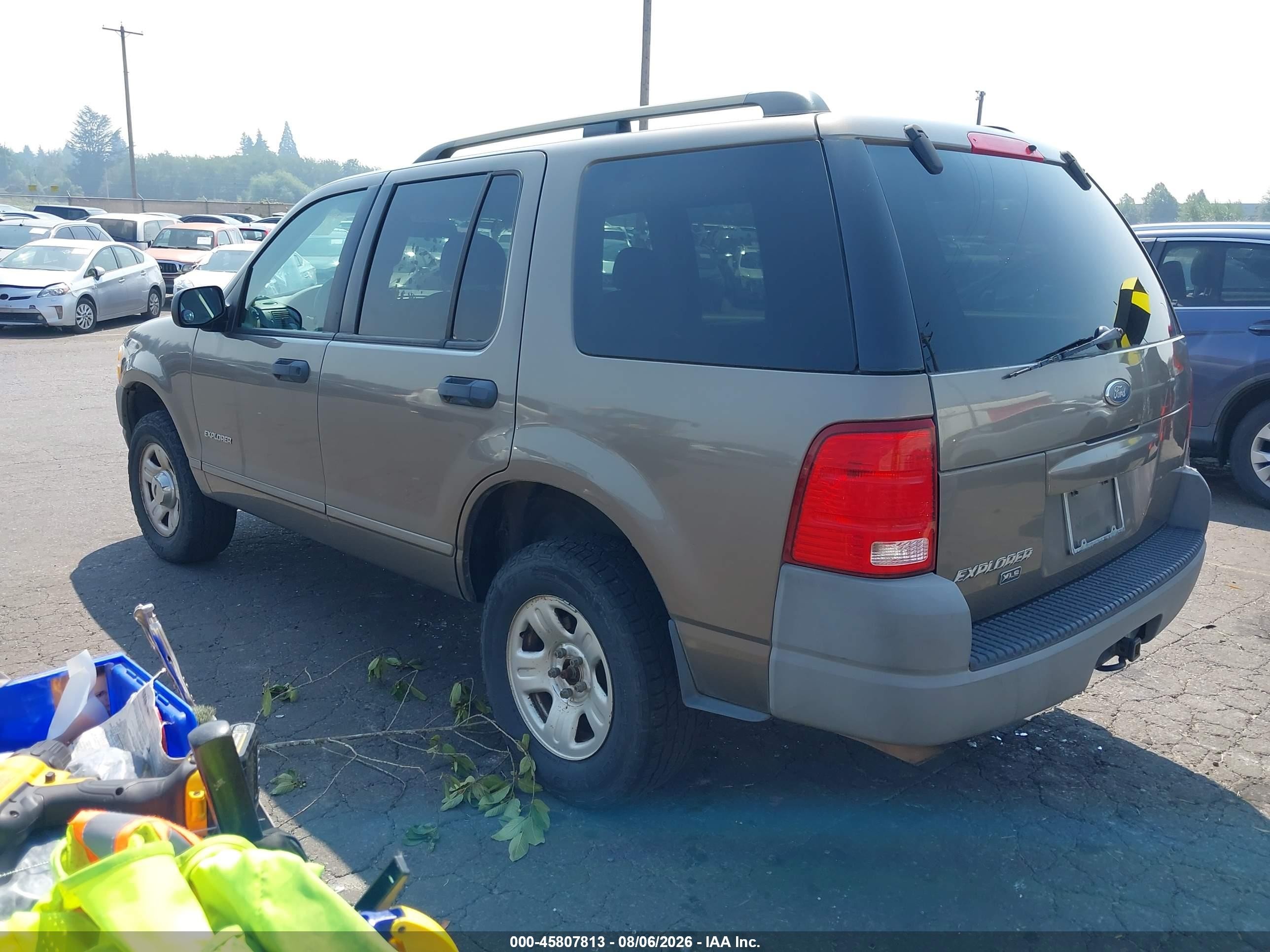 2002 Ford Explorer Xls Brown vin: 1FMZU72K02UD66180