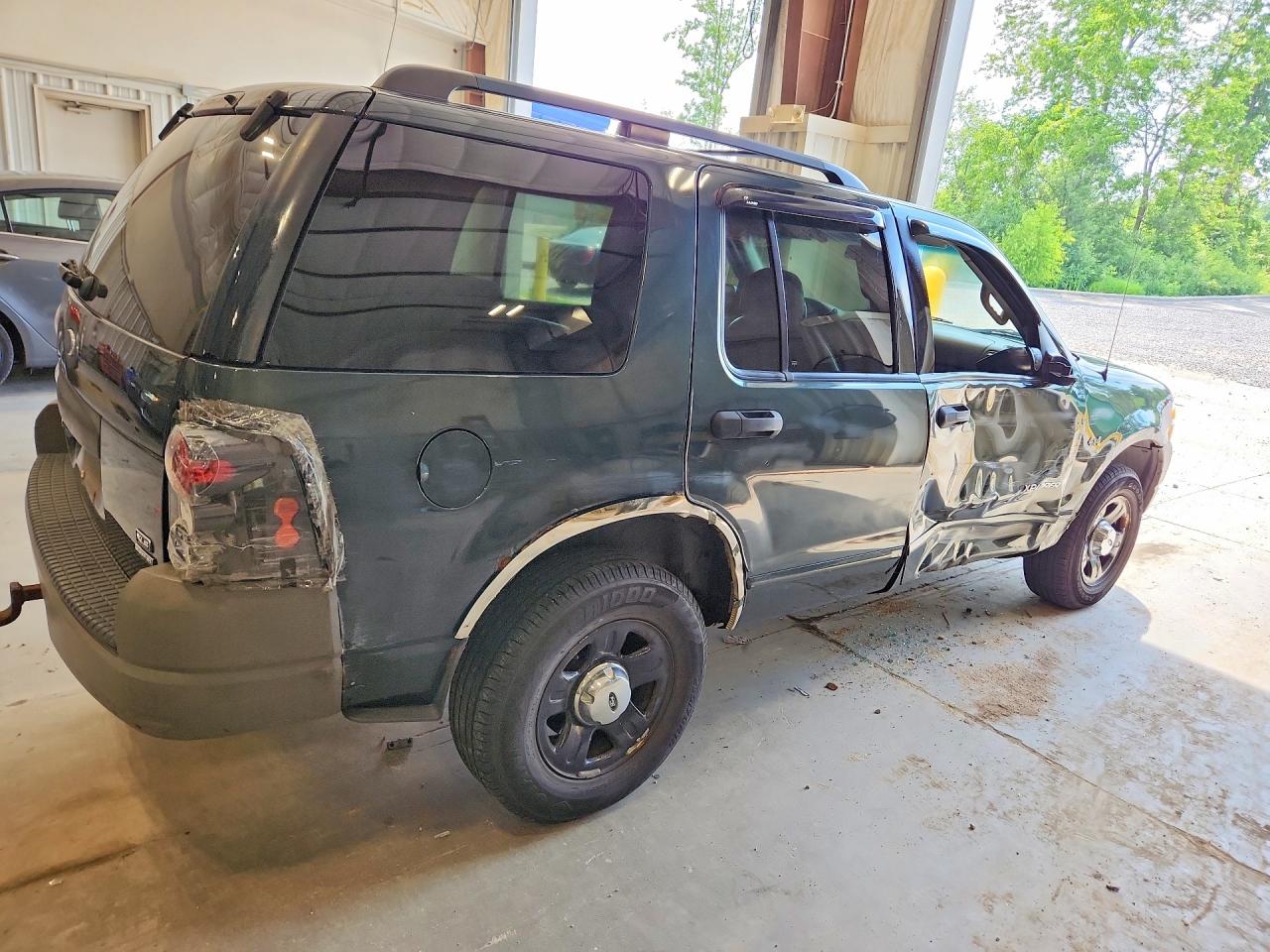 2002 Ford Explorer Xls Green vin: 1FMZU72K02ZC61190
