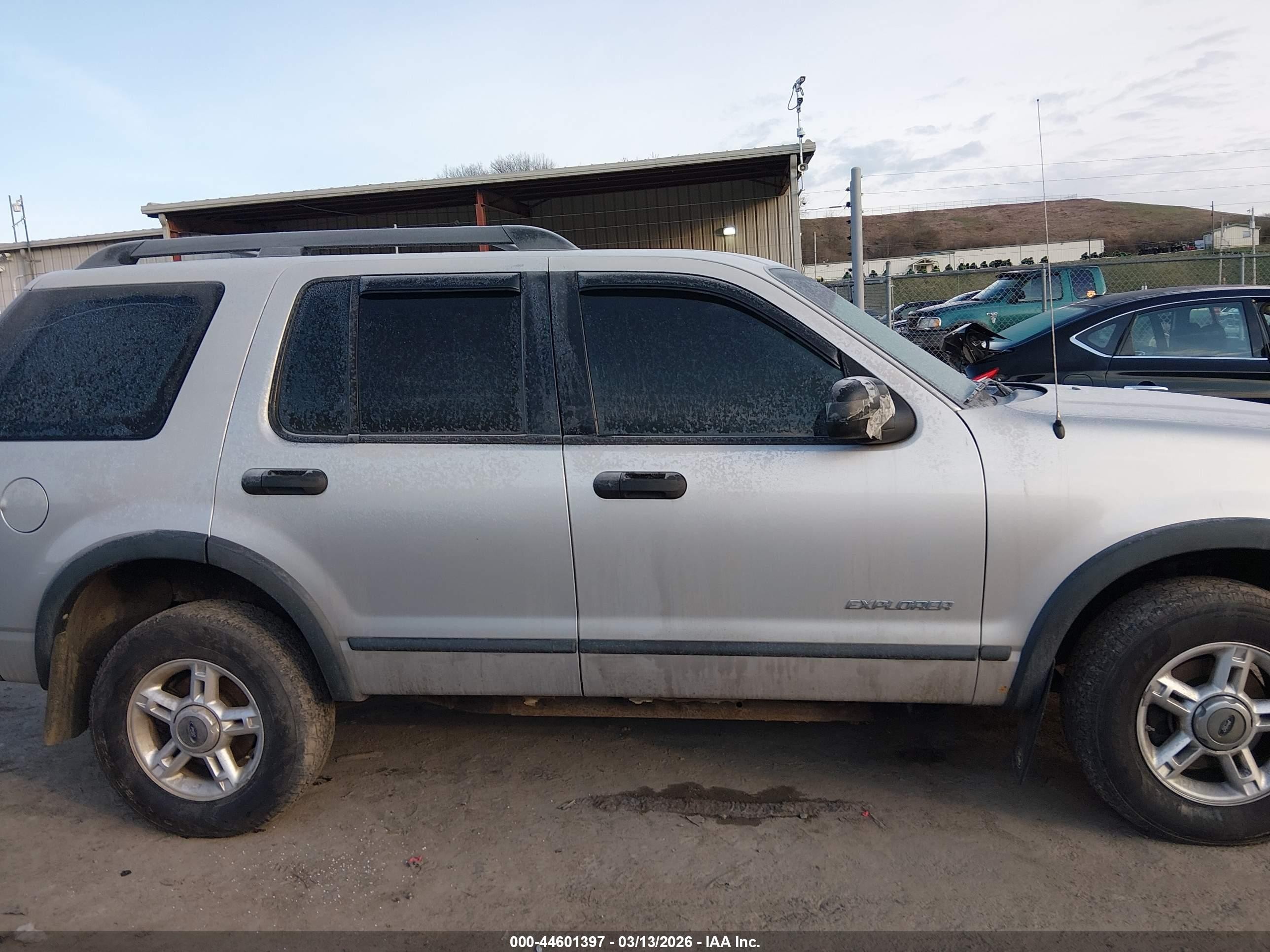 2005 Ford Explorer Xls/xls Sport Gray vin: 1FMZU72K05UB72074