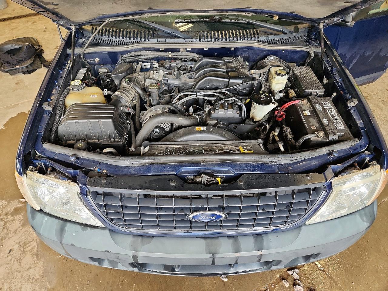 2005 Ford Explorer Xls Blue vin: 1FMZU72K05ZA53900
