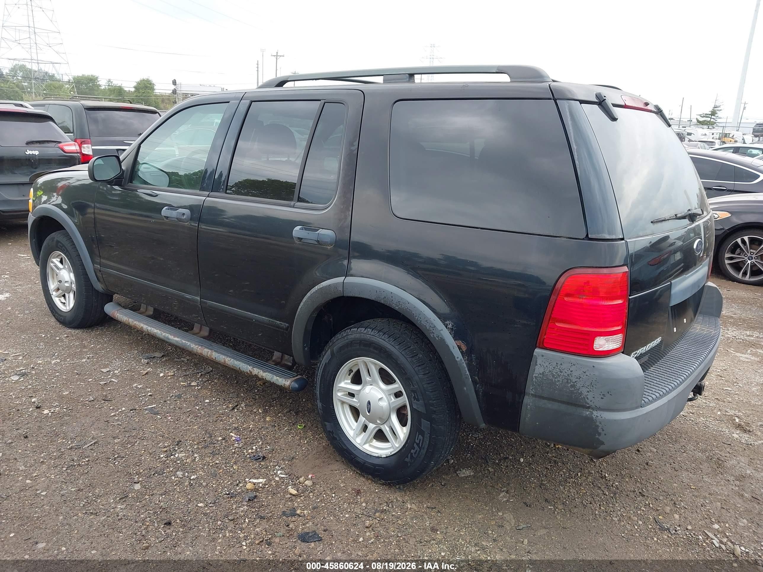 2003 Ford Explorer Xls Черный vin: 1FMZU72K33UC64695