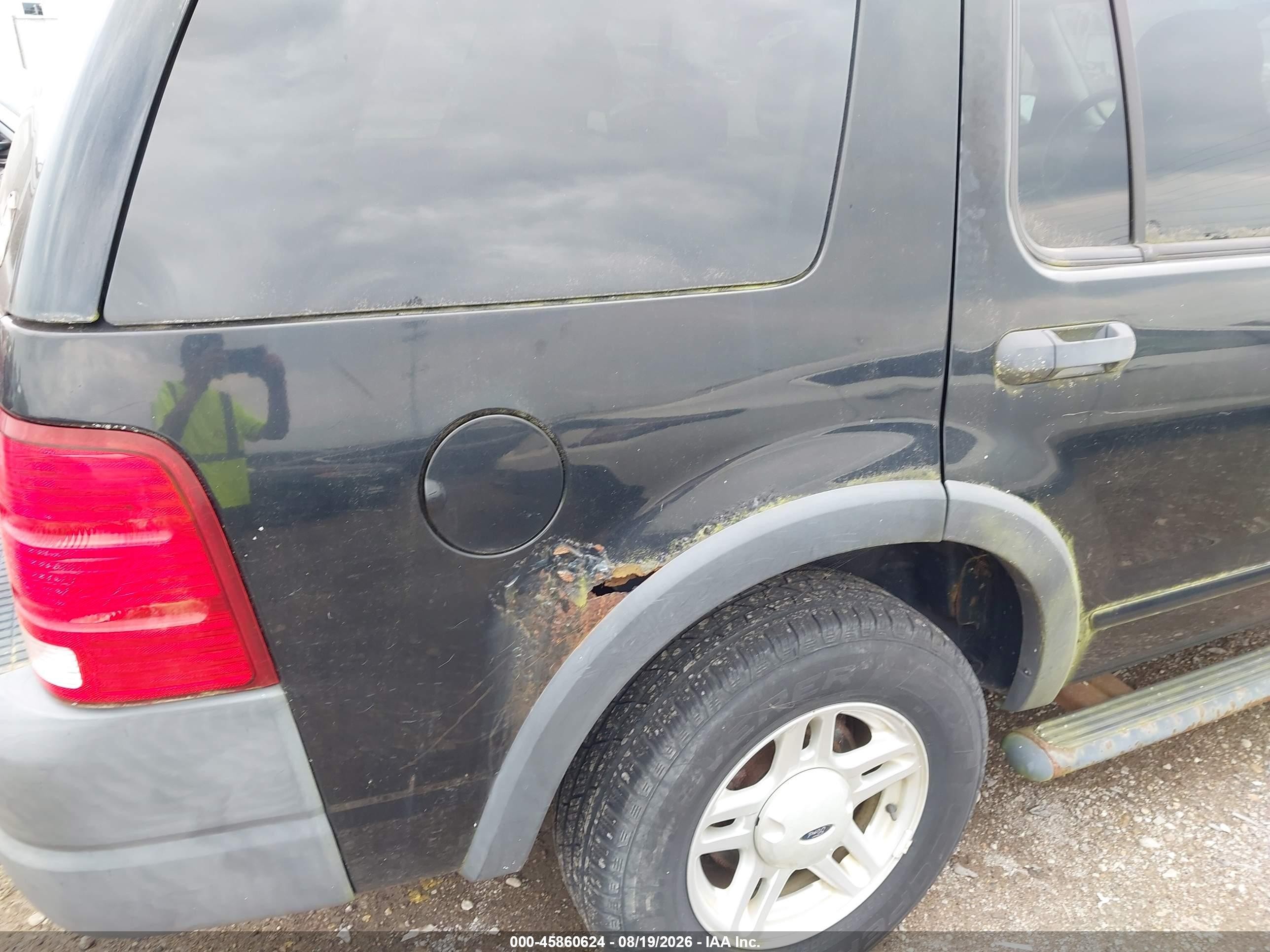 2003 Ford Explorer Xls Черный vin: 1FMZU72K33UC64695