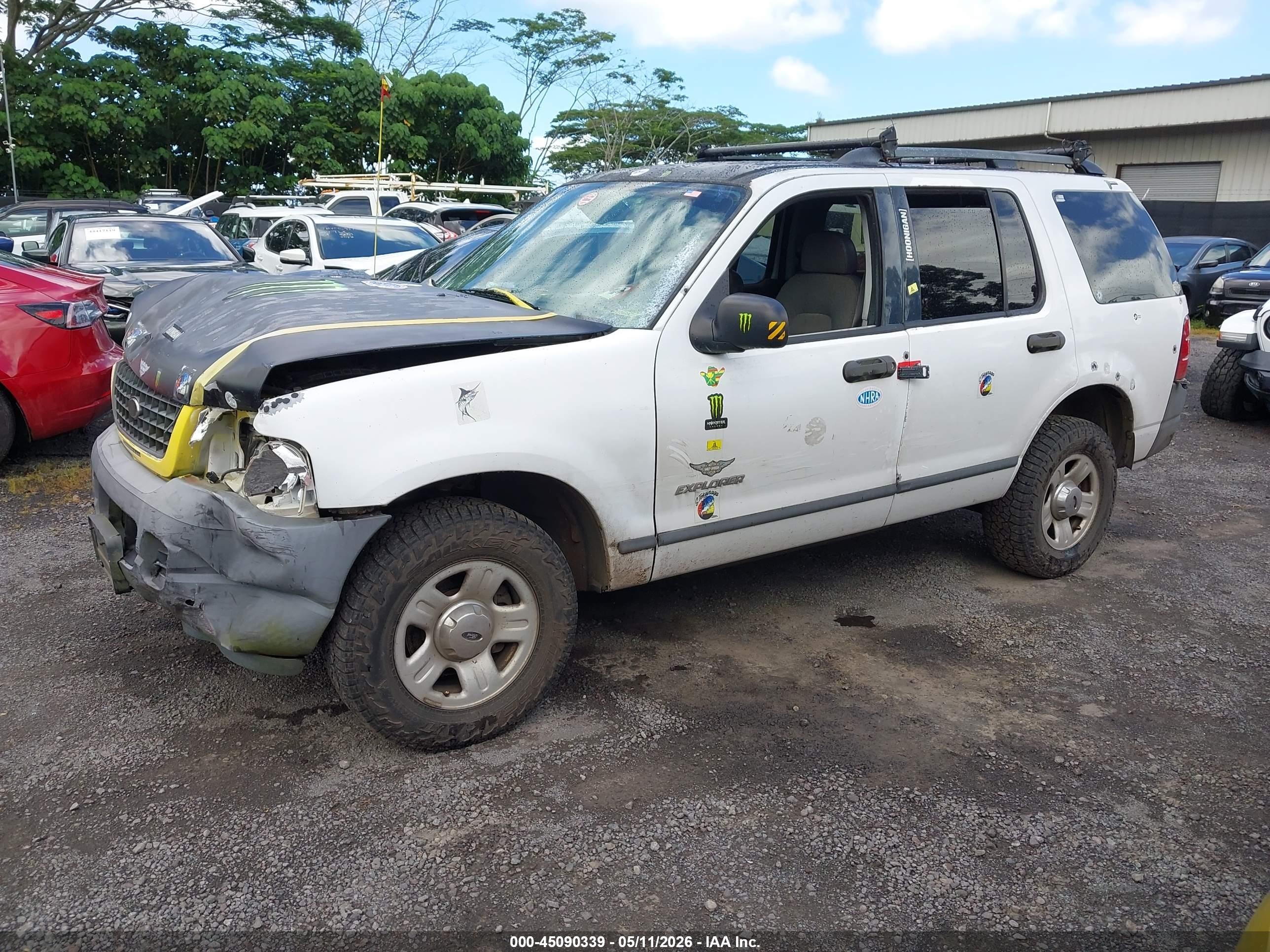 2004 Ford Explorer Xls White vin: 1FMZU72K44ZA19408