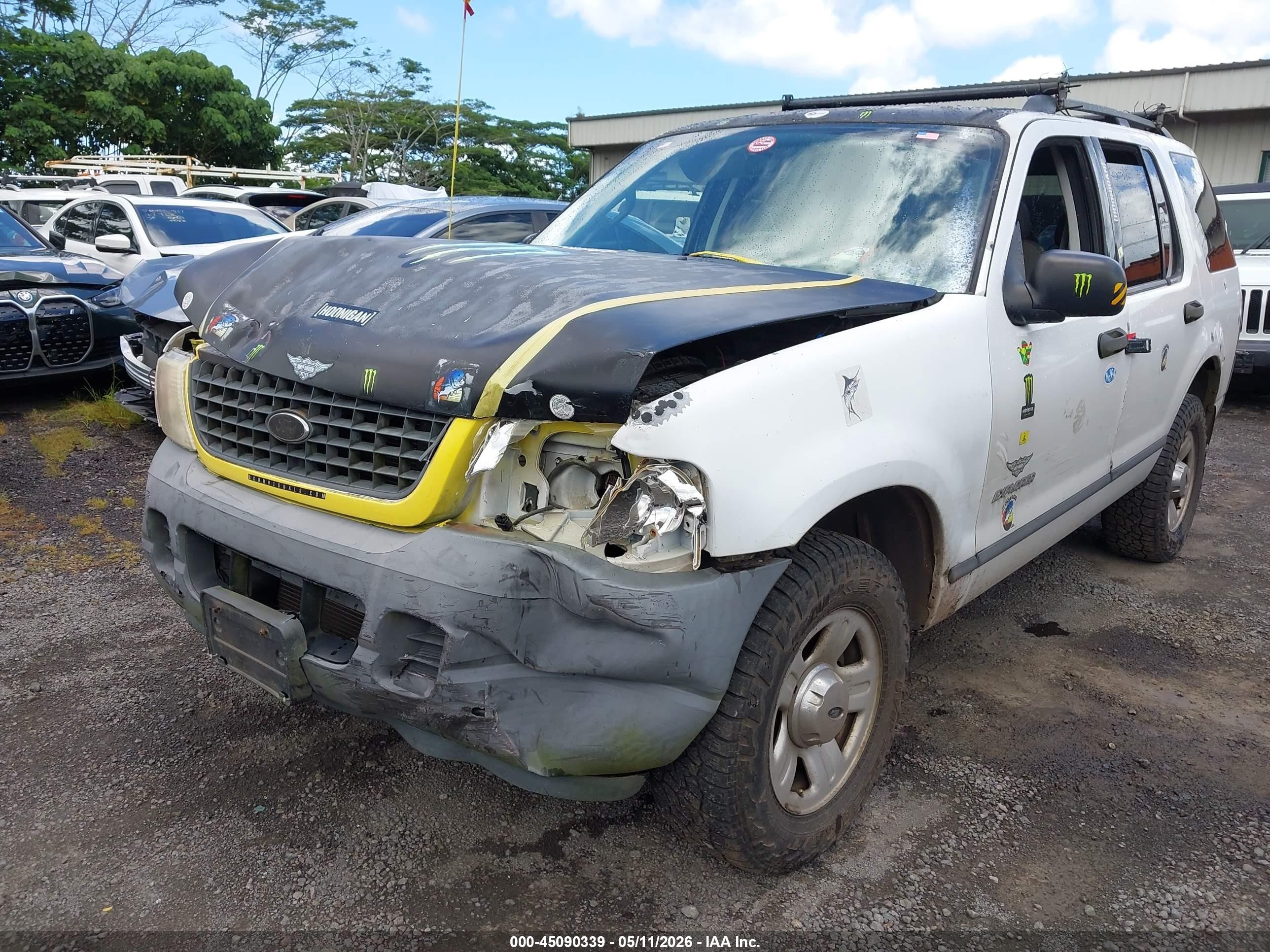 2004 Ford Explorer Xls White vin: 1FMZU72K44ZA19408