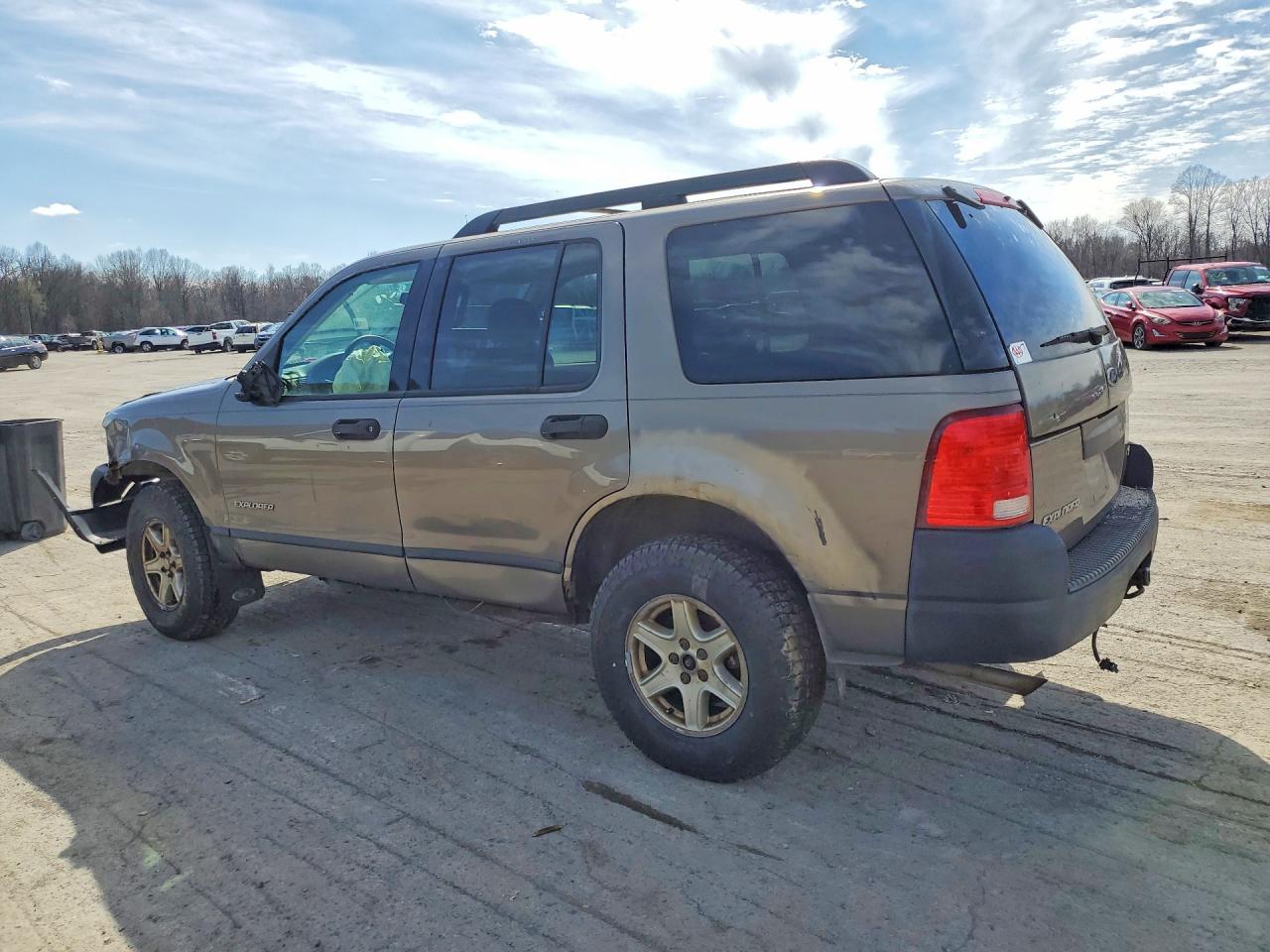 2005 Ford Explorer Xls Tan vin: 1FMZU72K45UB00052
