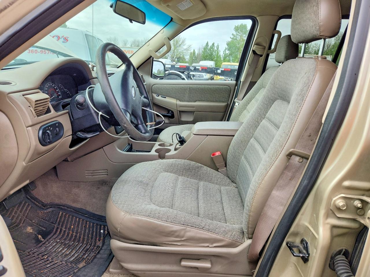 2002 Ford Explorer Xls Tan vin: 1FMZU72K62ZC75529