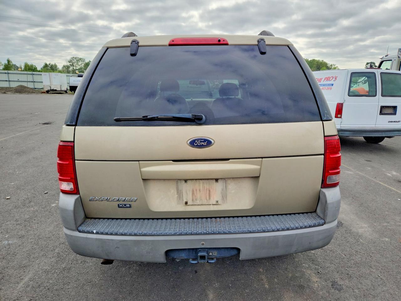 2002 Ford Explorer Xls Tan vin: 1FMZU72K62ZC75529