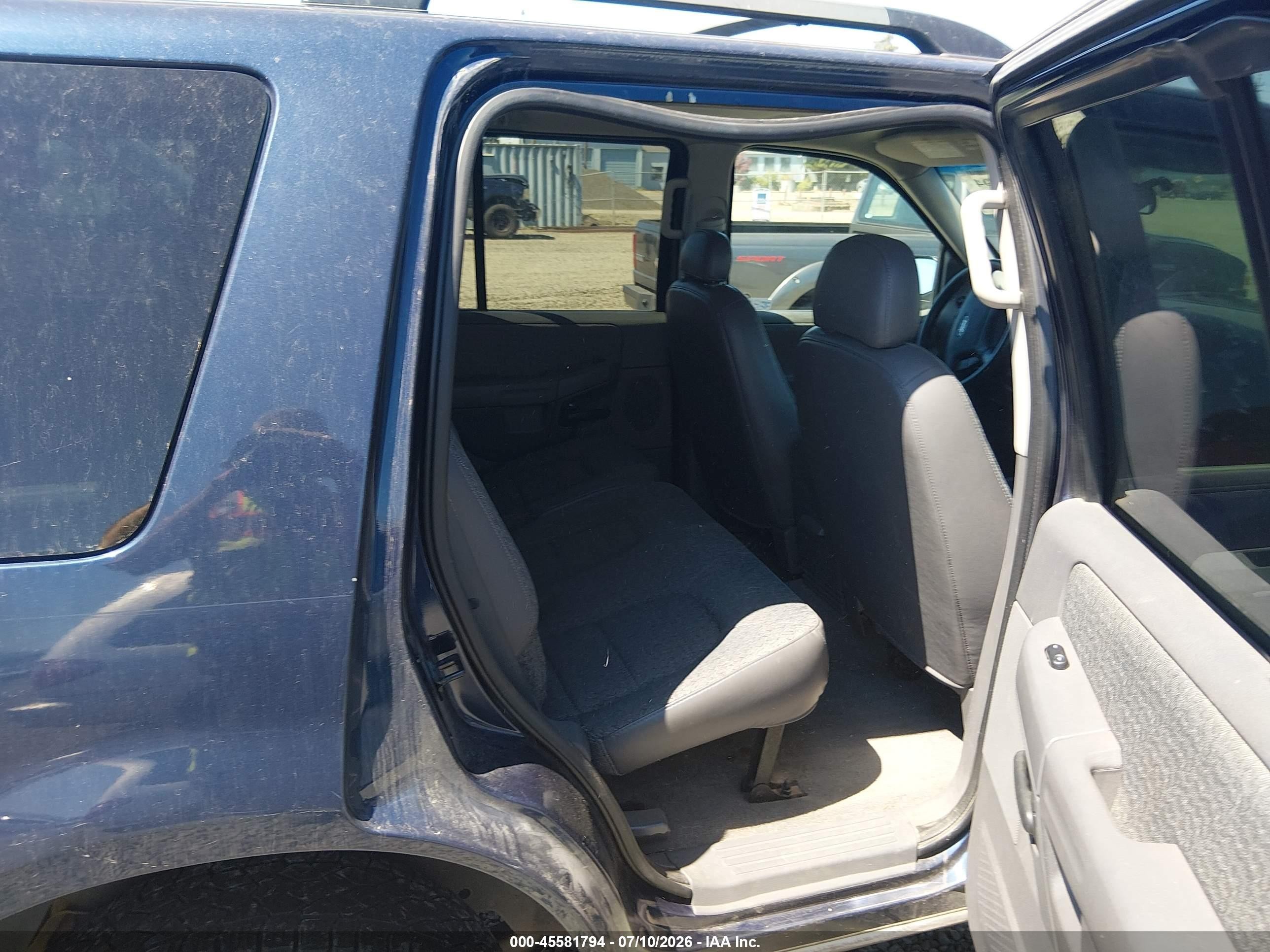 2003 Ford Explorer Xls Blue vin: 1FMZU72K63ZB40147