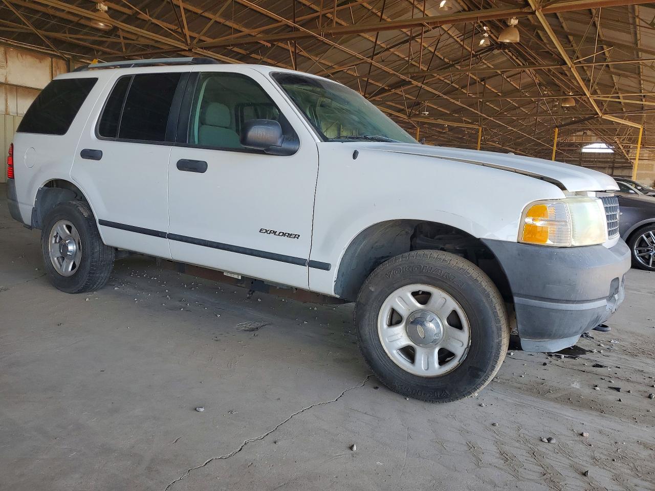 2004 Ford Explorer Xls White vin: 1FMZU72K74ZB12701