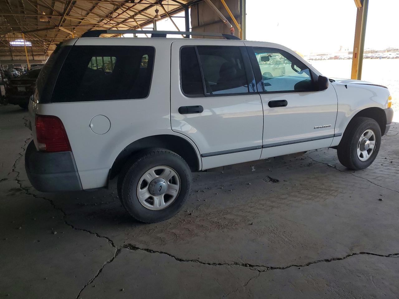 2004 Ford Explorer Xls White vin: 1FMZU72K74ZB12701