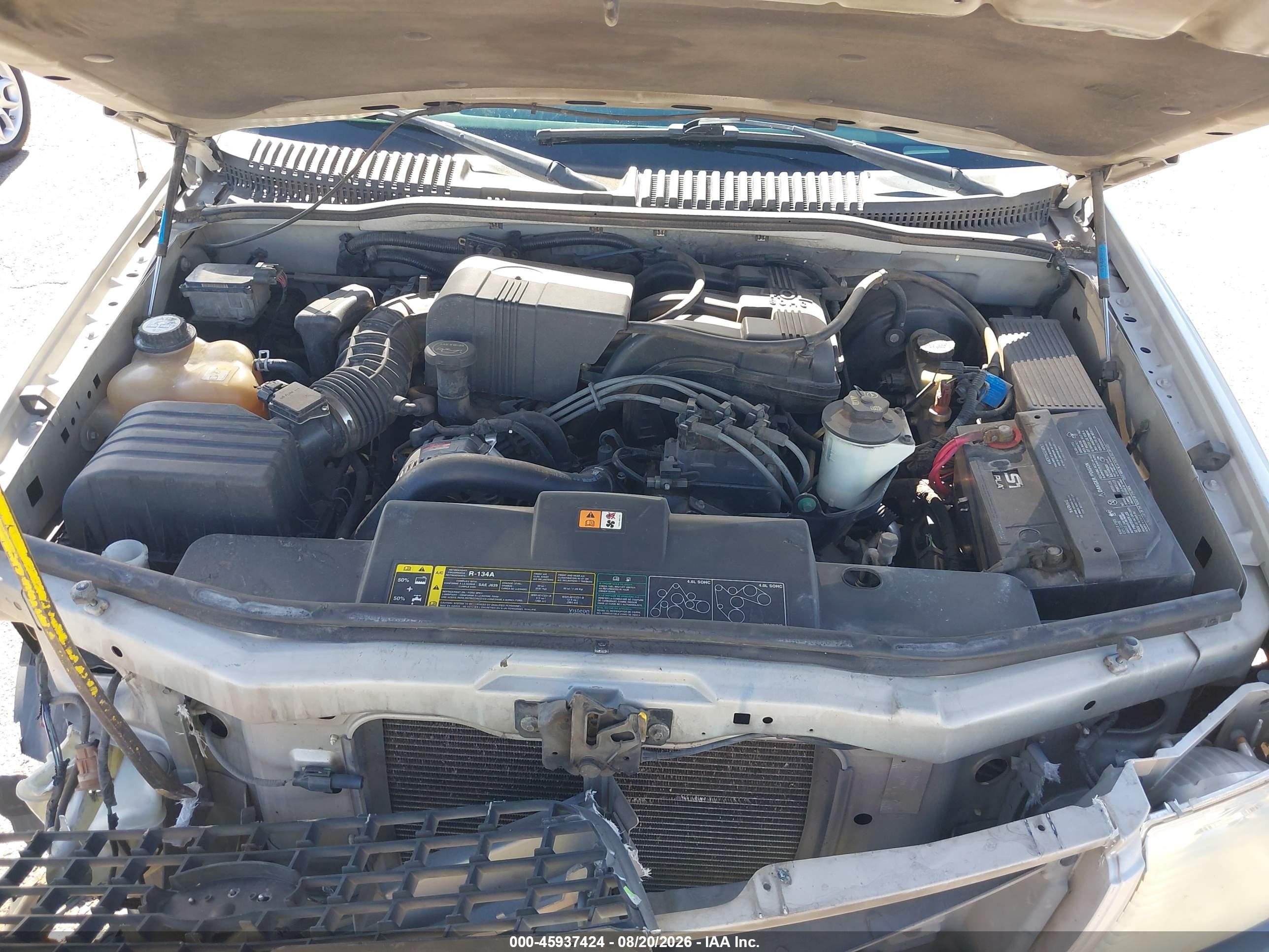2002 Ford Explorer Xls Silver vin: 1FMZU72K82UD62202