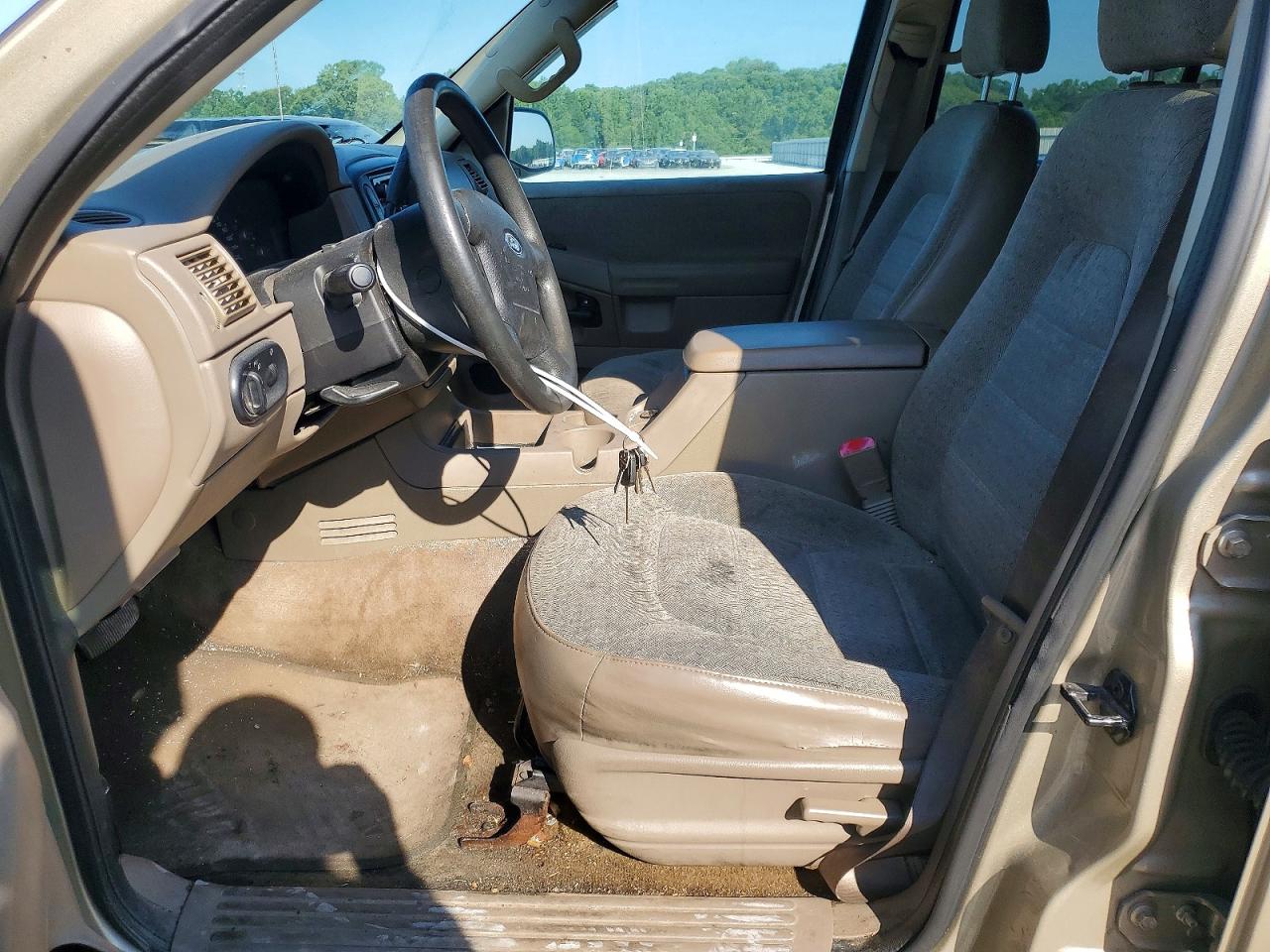 2003 Ford Explorer Xls Beige vin: 1FMZU72K83UB23198