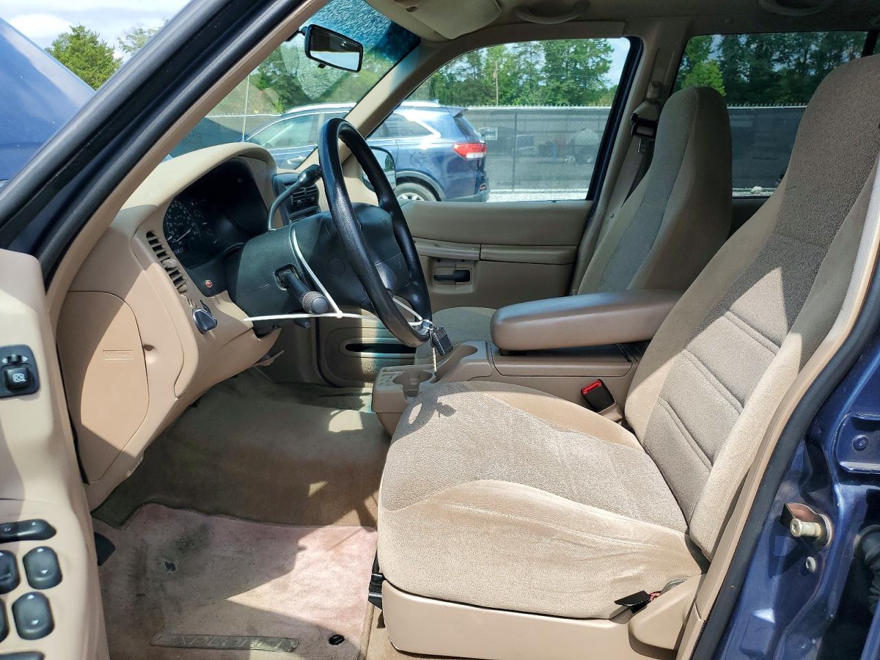 2000 Ford Explorer Xls Синий vin: 1FMZU72X2YZB70927