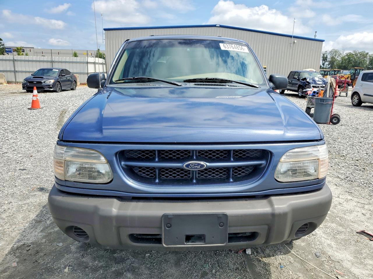 2000 Ford Explorer Xls Синий vin: 1FMZU72X2YZB70927