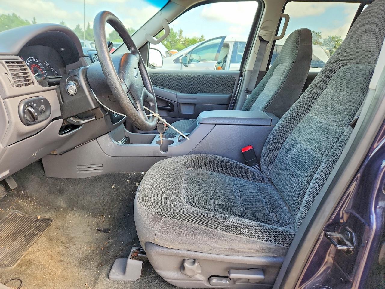 2002 Ford Explorer Xlt Blue vin: 1FMZU73E02ZA81782