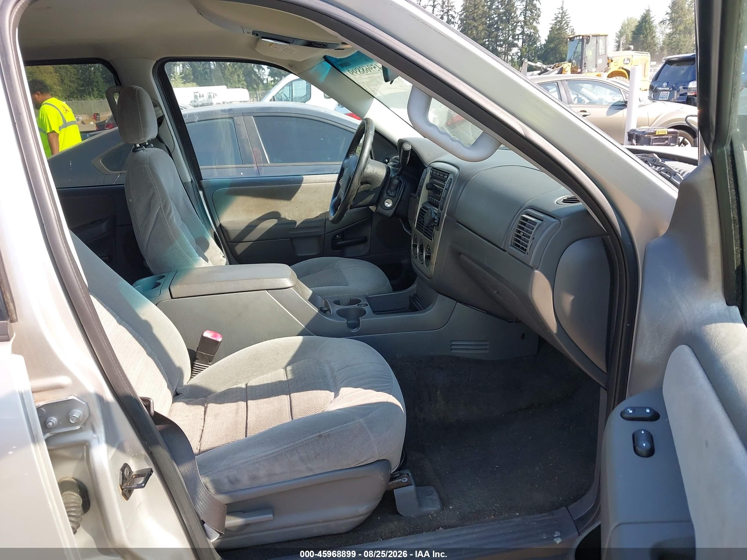 2005 Ford Explorer Xlt/xlt Sport Серебряный vin: 1FMZU73E05ZA43991