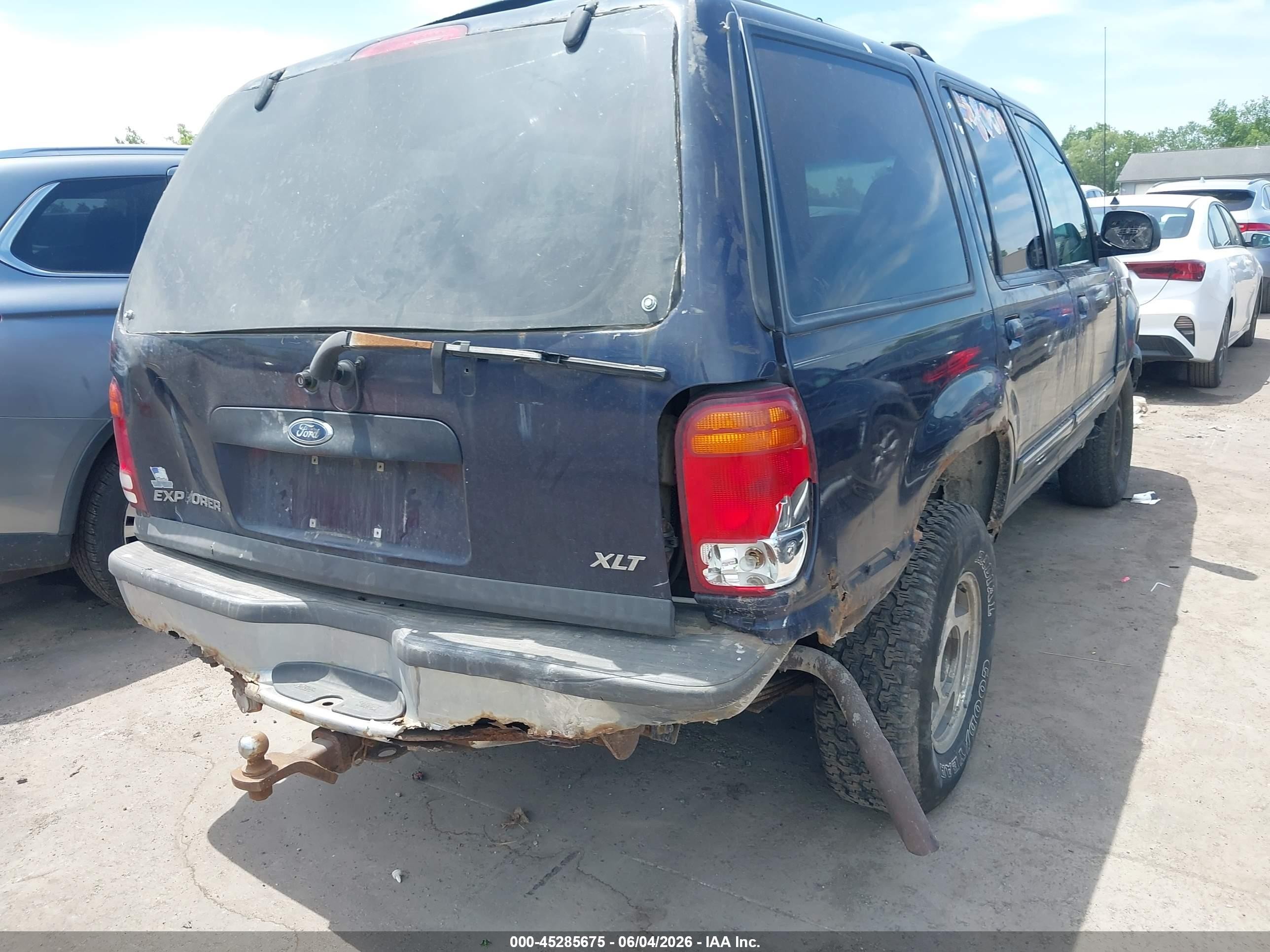 2001 Ford Explorer Xlt Dark Blue vin: 1FMZU73E11ZA65606