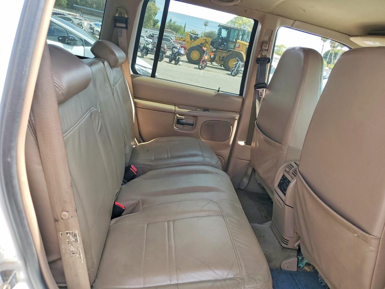 2001 Ford Explorer Xlt White vin: 1FMZU73E31ZA24121