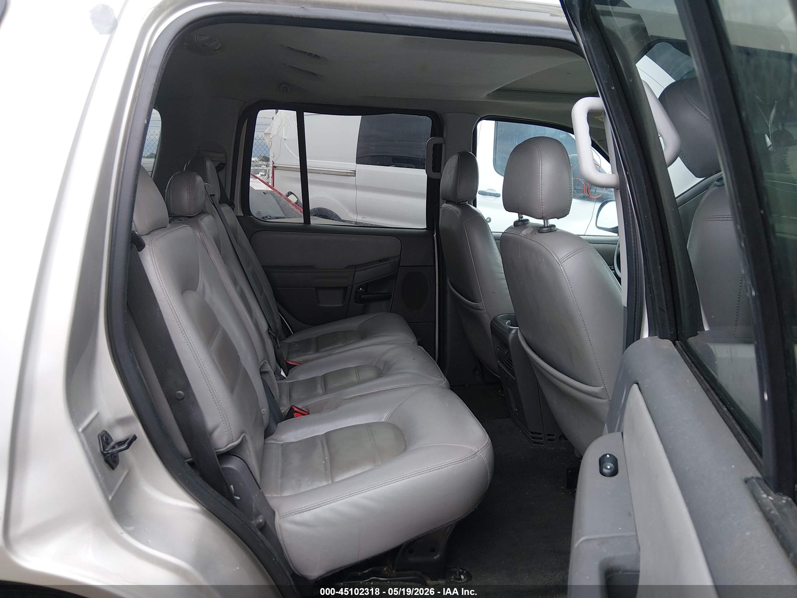 2005 Ford Explorer Xlt/xlt Sport Silver vin: 1FMZU73E45UB85273