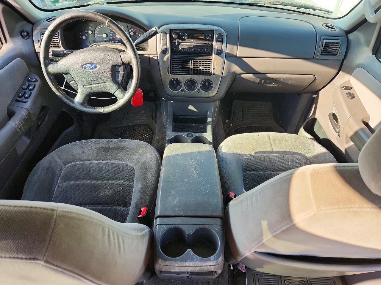 2005 Ford Explorer Xlt Burgundy vin: 1FMZU73E45ZA16907
